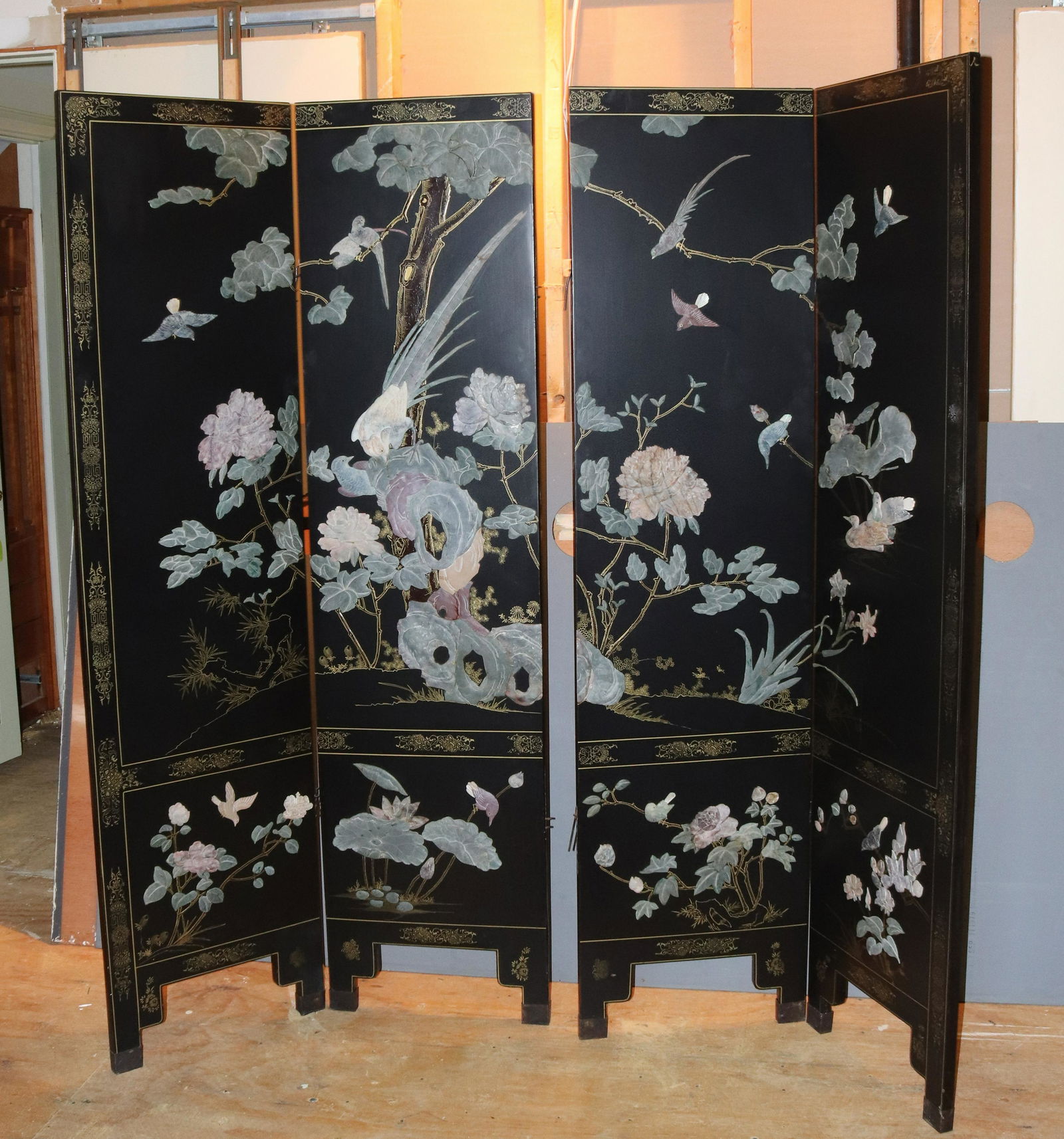 FOUR SECTION ASIAN SCREEN (1 of 7)