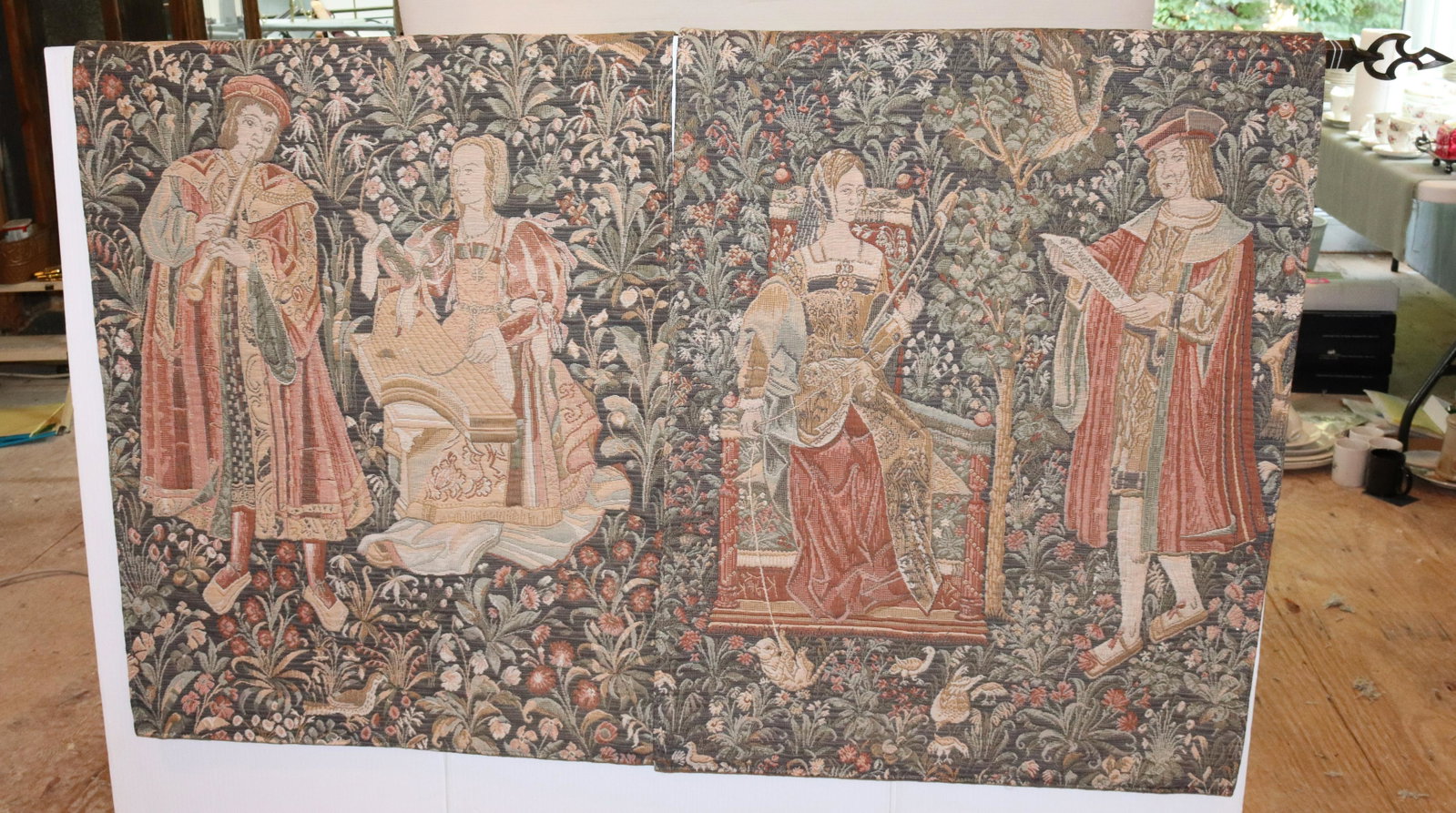 PR BELGIUM TAPESTRY: PR METRAX, THE SPINNER AND THE ORGAN TERMS: THIS IS AN ON-SITE ONLINE ONLY AUCTION. THE SALE ADDRESS IS 718 STOKES MILL RD. EAST STROUDSBURG, PA 18302. THIS IS THE ESTATE OF CANDACE BRIGGS. THERE WILL