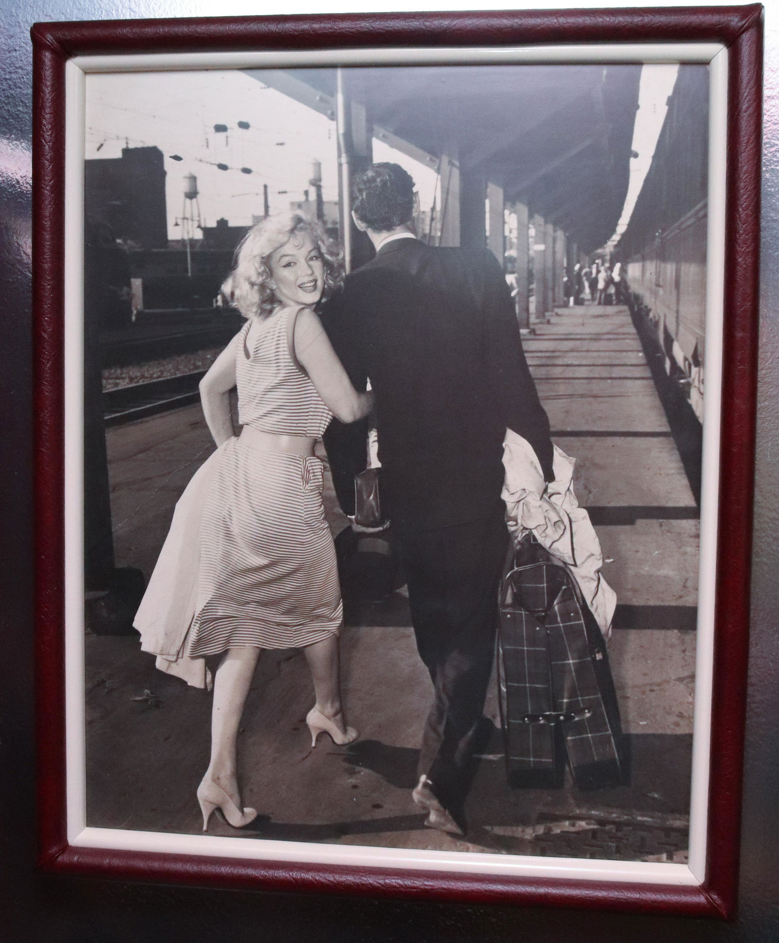 VINTAGE MARILYN MONROE PHOTO (1 of 4)