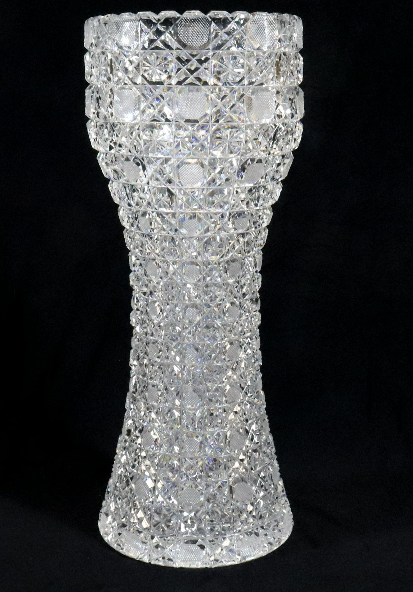 AMERICAN BRILLIANT CUT GLASS VASE (1 of 4)
