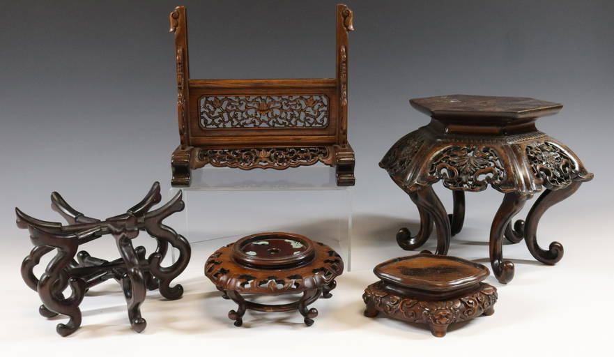 CHINESE CARVED WOOD STANDS (5) (0464) on Nov 04, 2022 Hartzell's