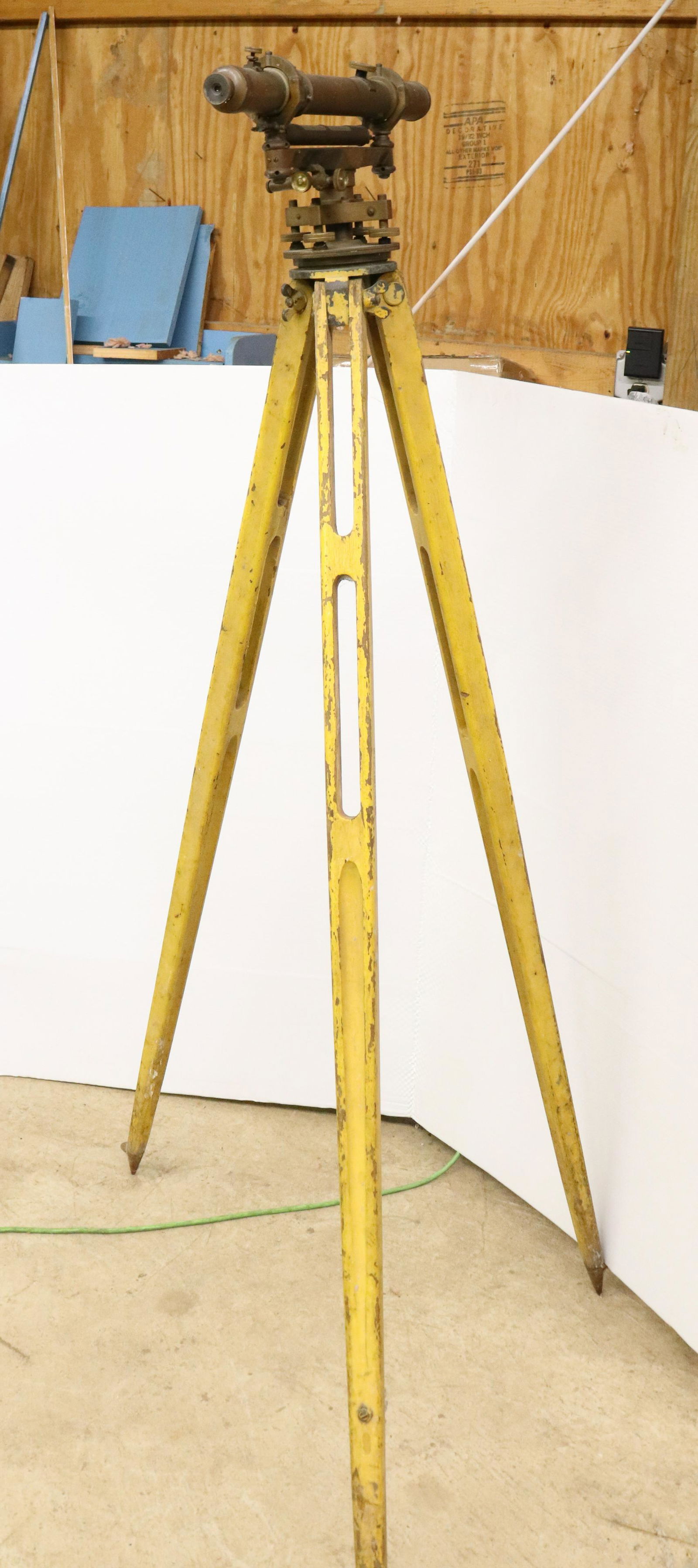 VINTAGE TRANSIT (1 of 3)