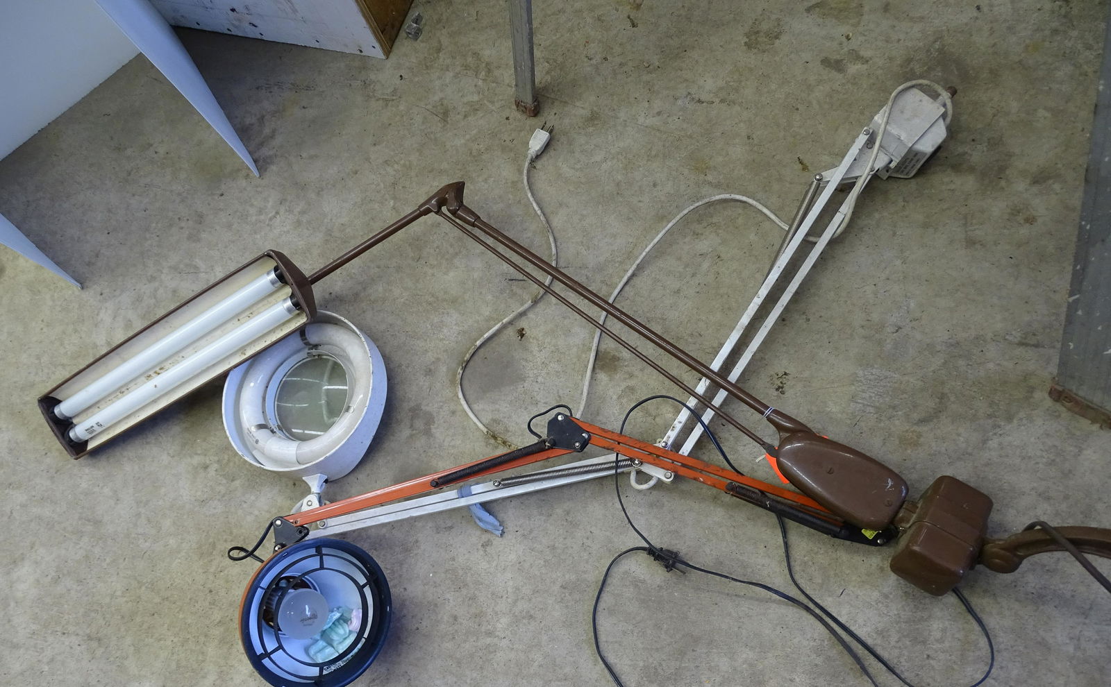 VINTAGE DESK LIGHTS (1 of 2)