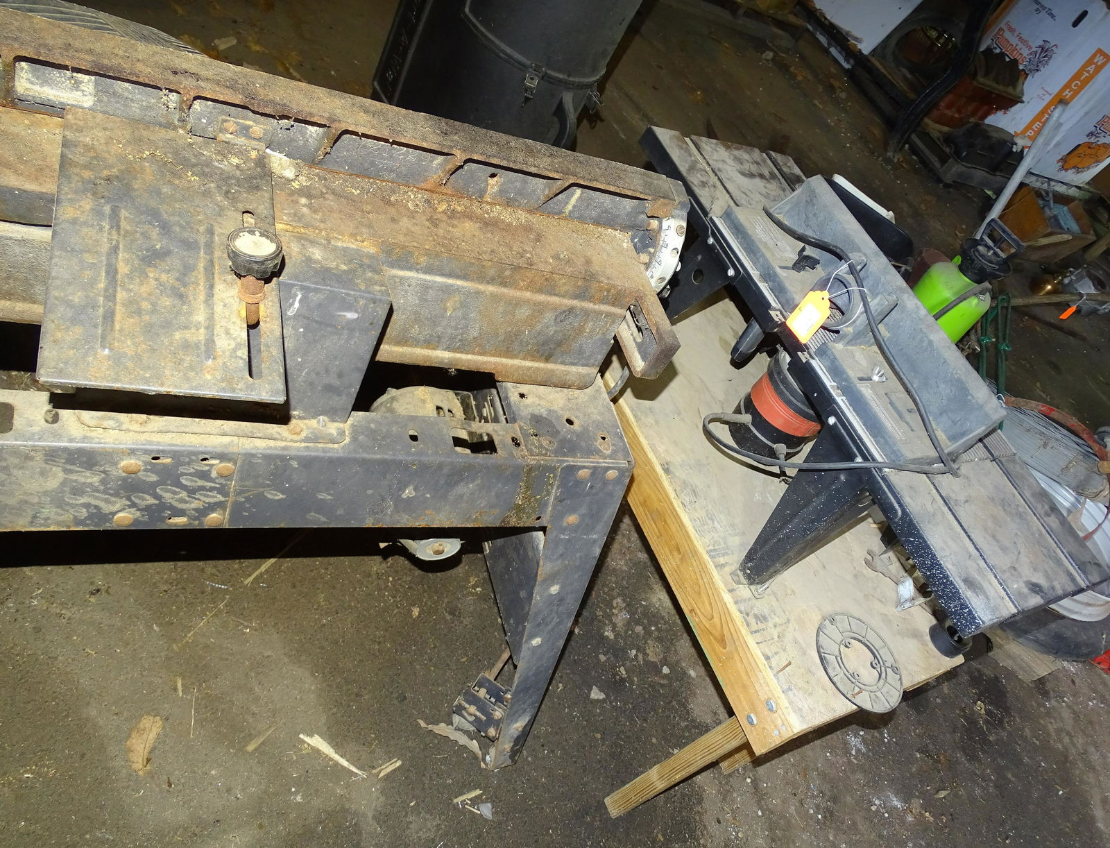 JOINTER AND ROUTER LOT (1 of 3)