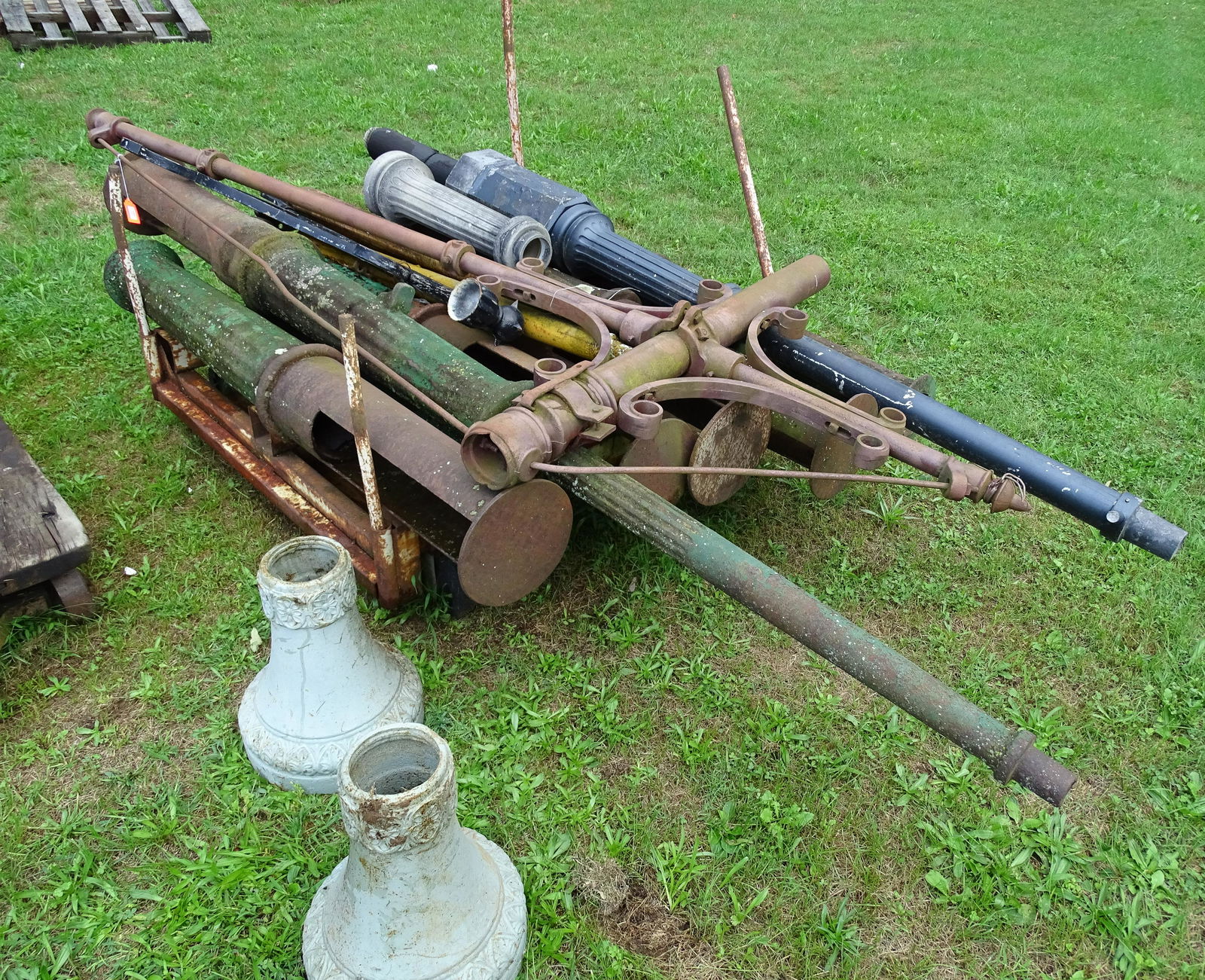 METAL CART AND CONTENTS (1 of 2)