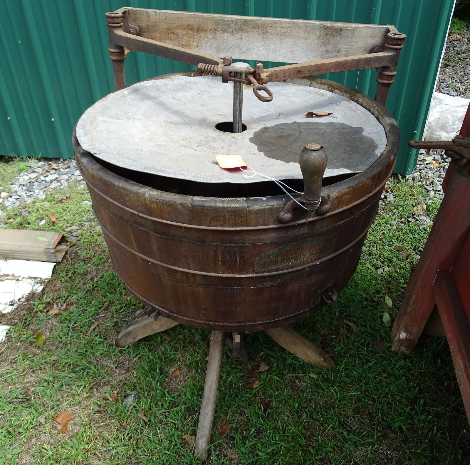ANTIQUE WOODEN WASHING MACHINE Oct 06, 2022 Hartzell's Auction