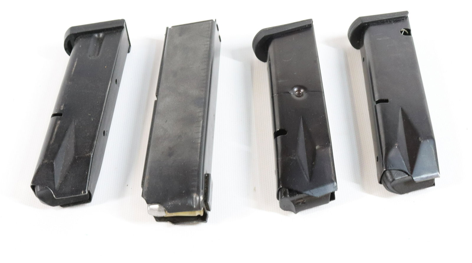 LOT OF 9MM CLIPS: FOUR CLIPS