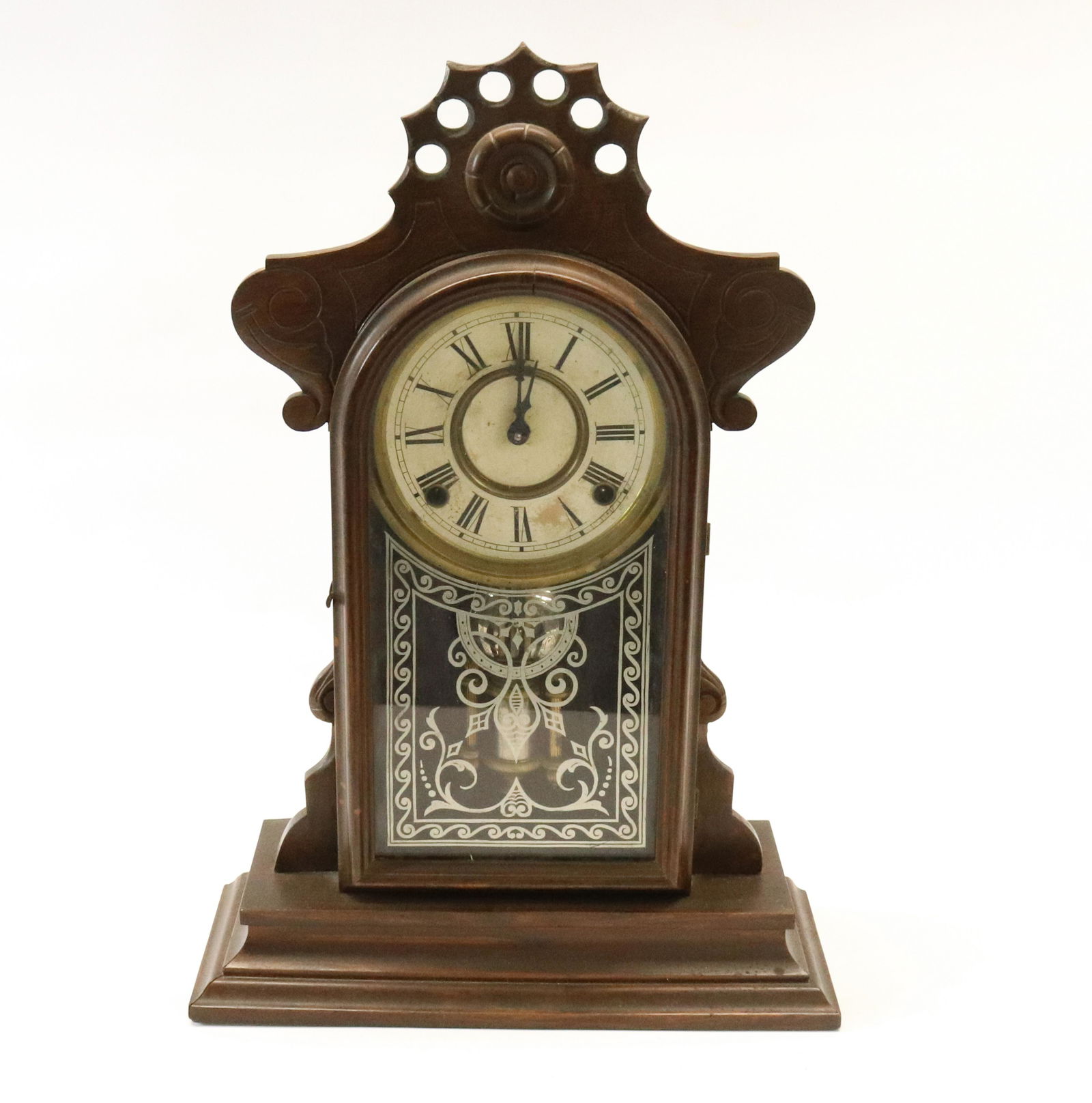 WOODEN MANTLE CLOCK (1 of 2)