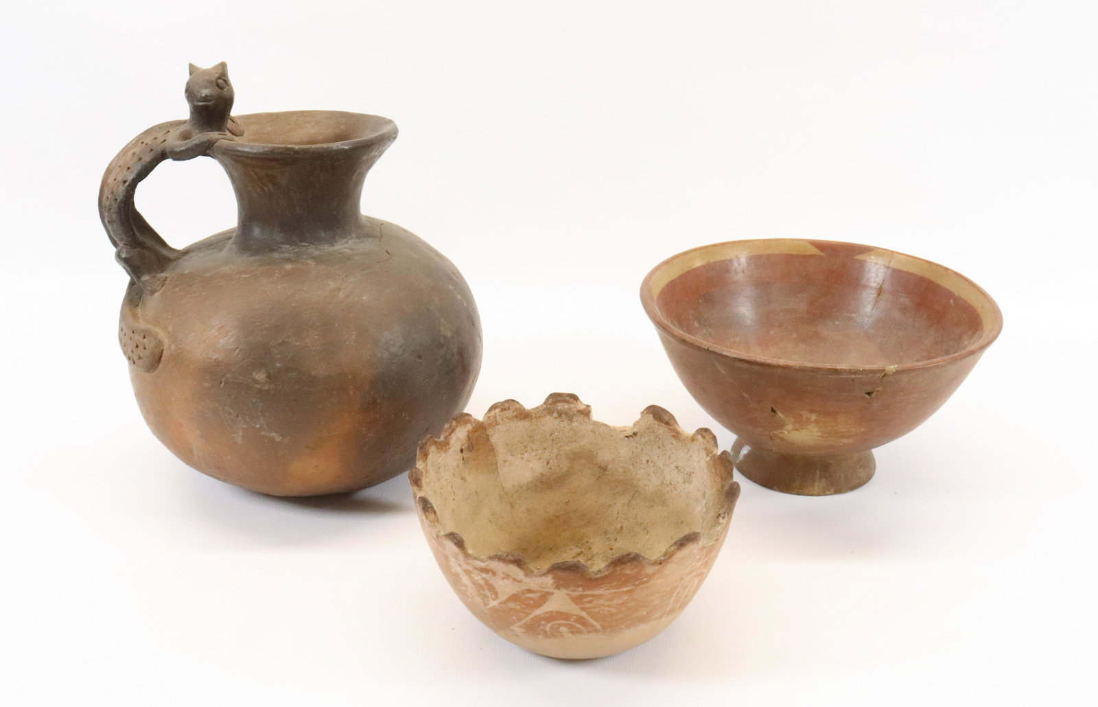 LOT OF ETHNOCENTRIC POTTERY (1 of 6)