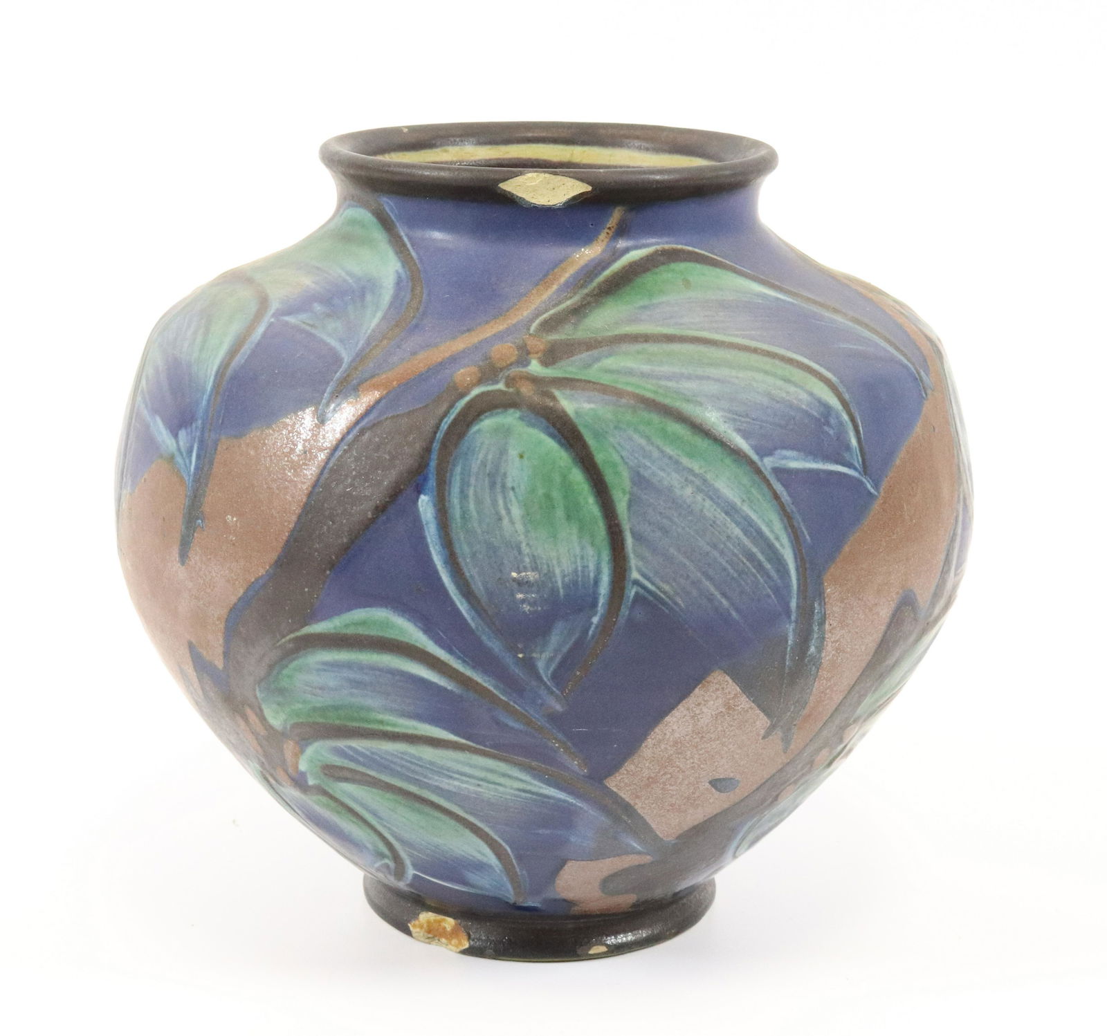 ART DECO GOUDA VASE (1 of 3)