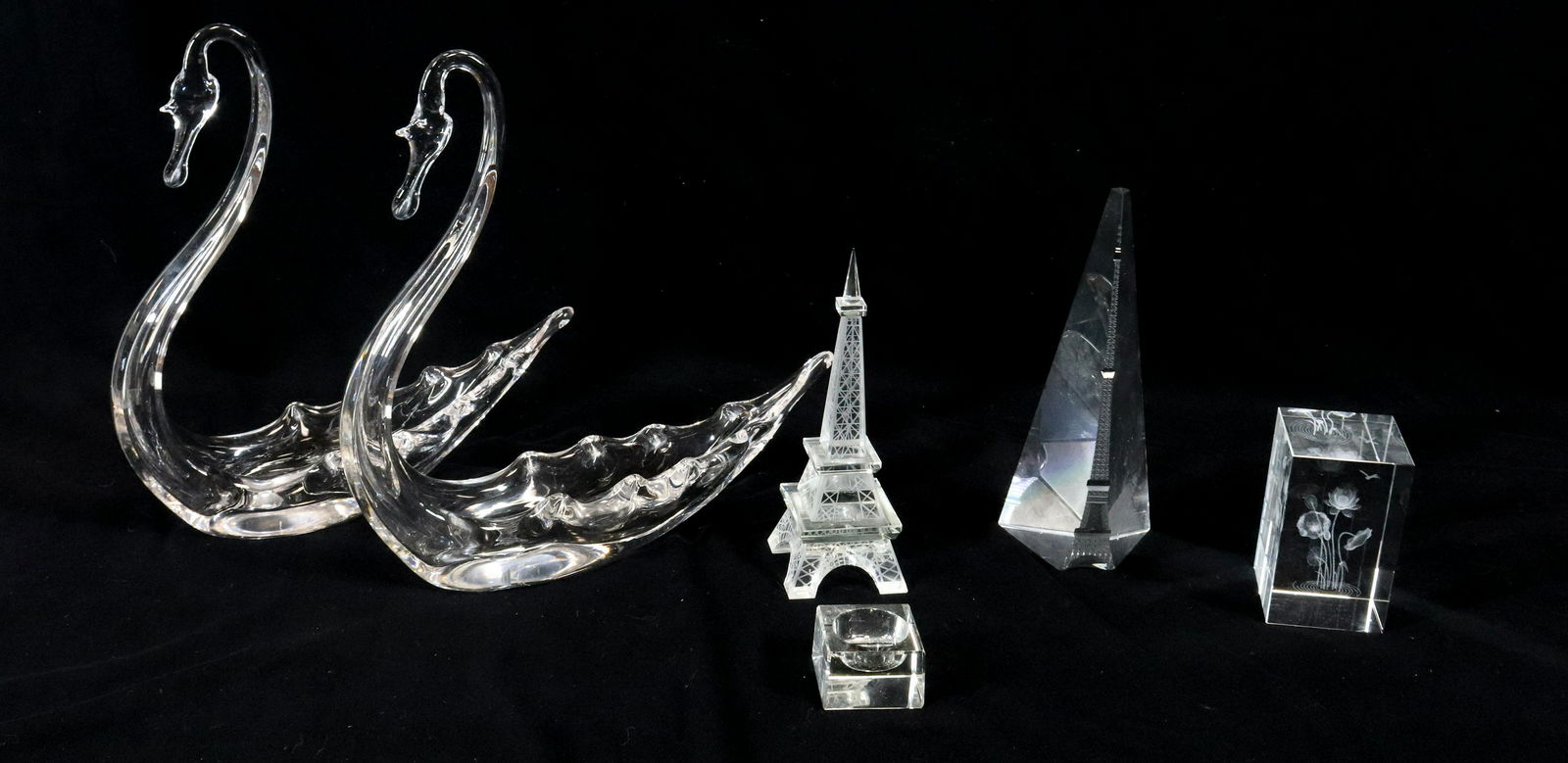 (5) GLASS DRAGON BOWLS (1 of 1)