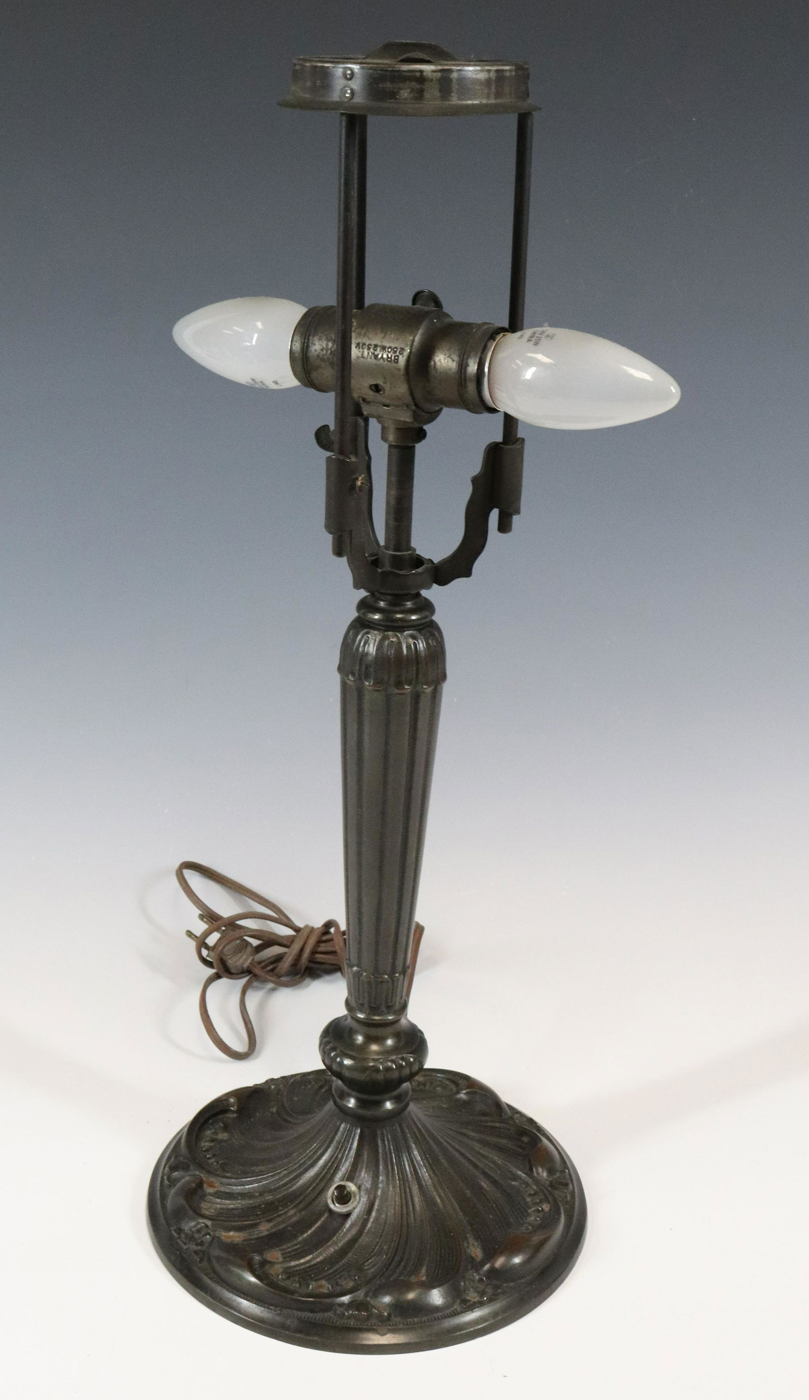 ART DECO SPELTER LAMP BASE (1 of 3)