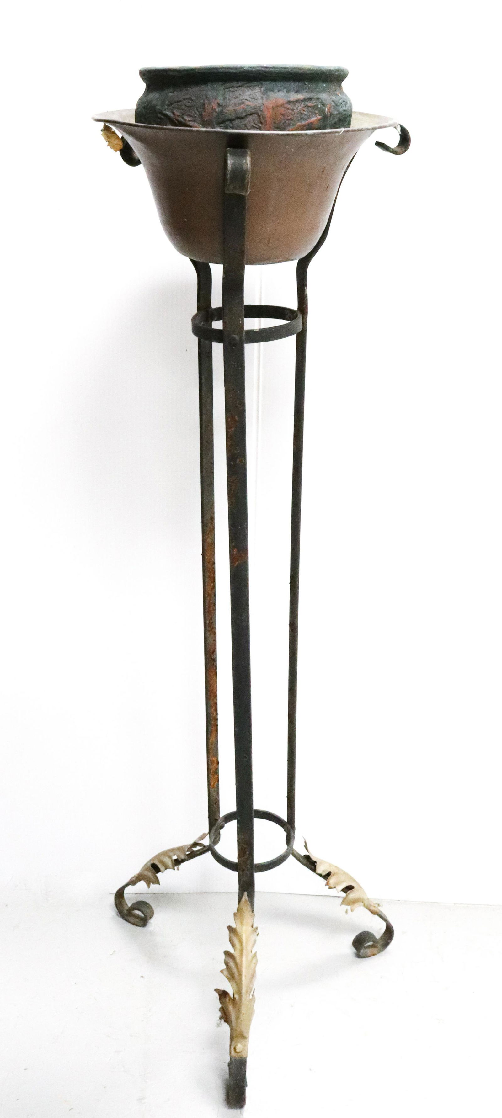 IRON FERN STAND (1 of 4)