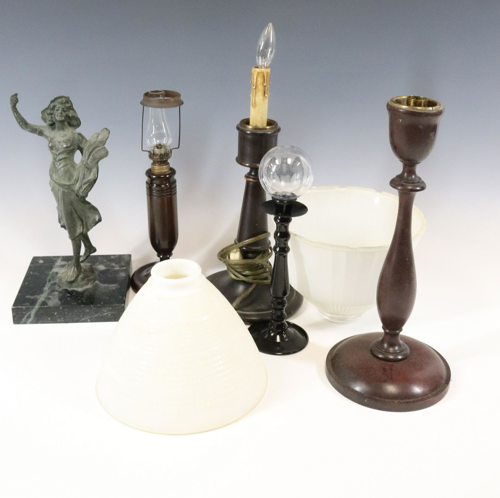 LIGHTING GROUP (1 of 3)