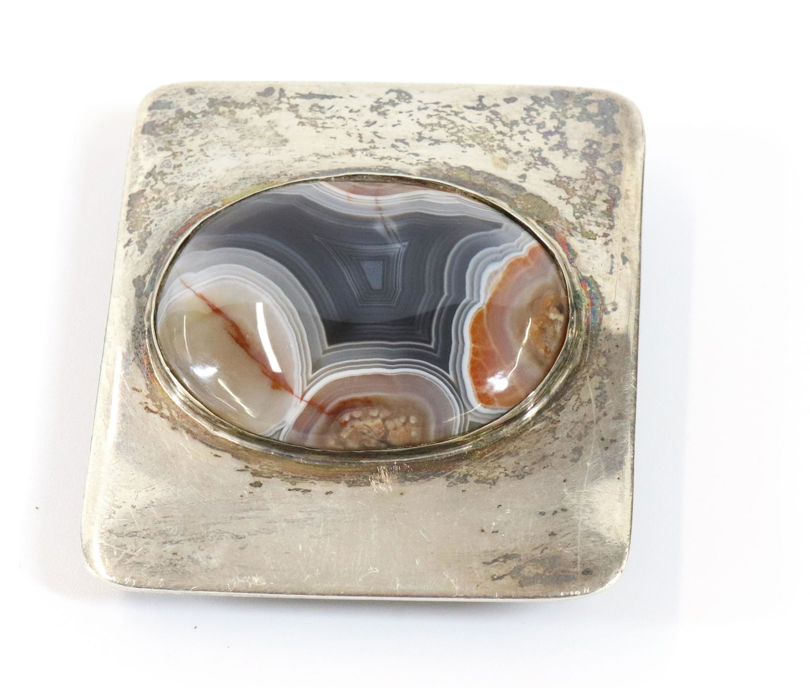 SILVER HAND WORK BUCKLE (1 of 2)