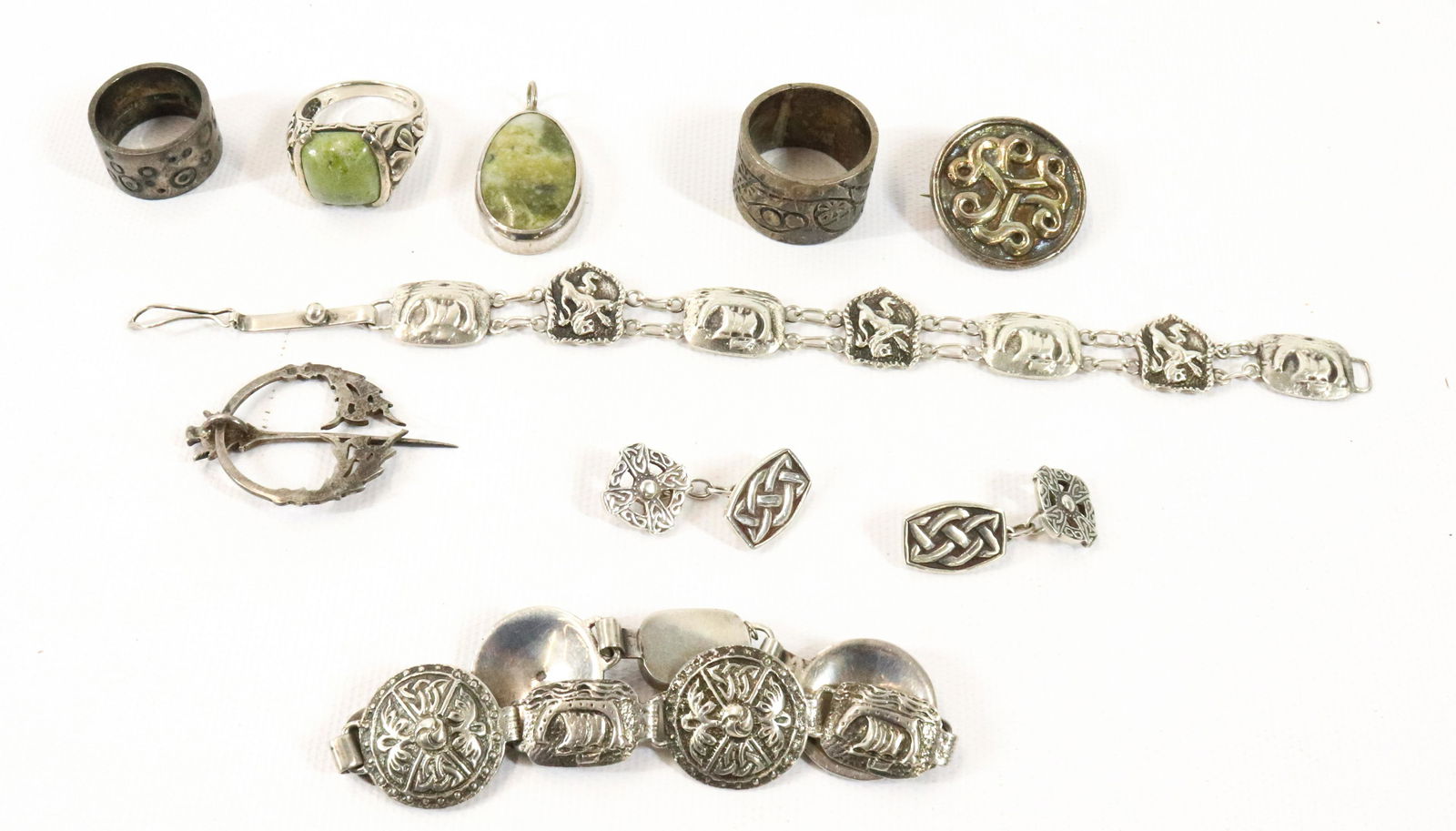 STERLING SILVER CELTIC/SCOTTISH JEWELRY (1 of 2)
