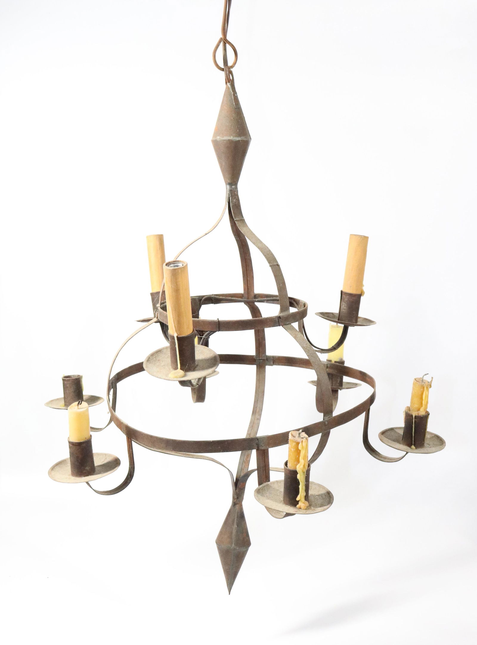 ELECTRIC AND CANDLE TIN CHANDELIER (1 of 3)