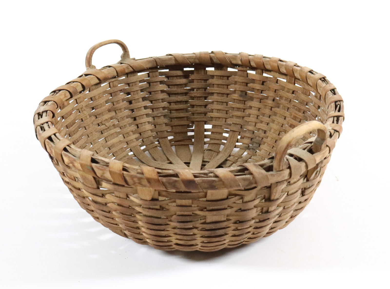 MINIATURE HANDLED BASKET (1 of 5)