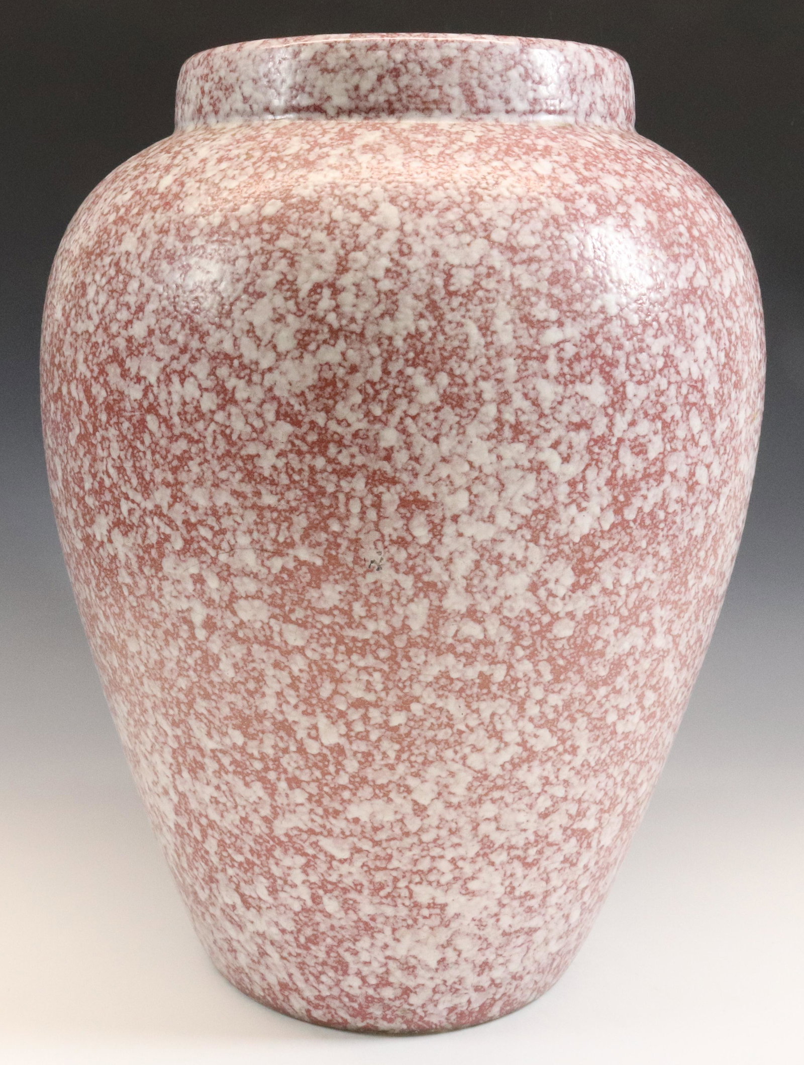 VINTAGE POTTERY FLOOR VASE (1 of 4)