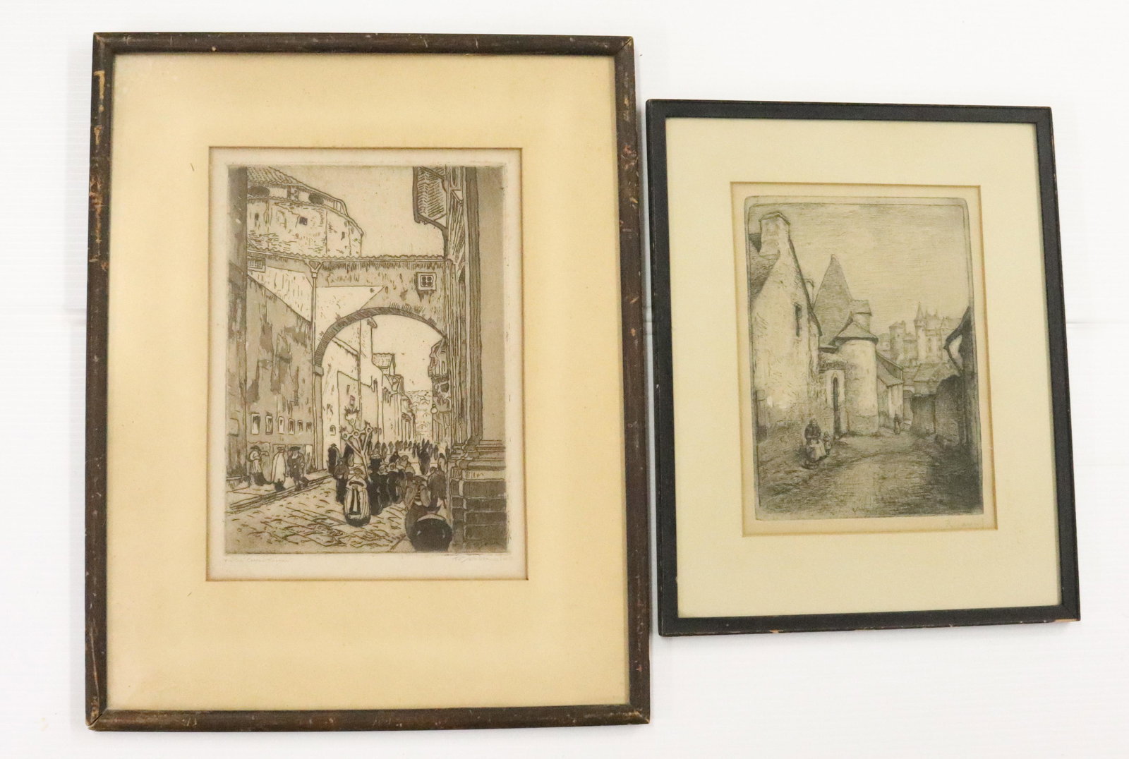 (2) VINTAGE FRAMED PRINTS (1 of 5)