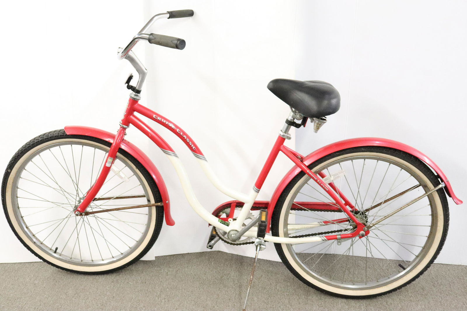 Hampton sale cruiser bike