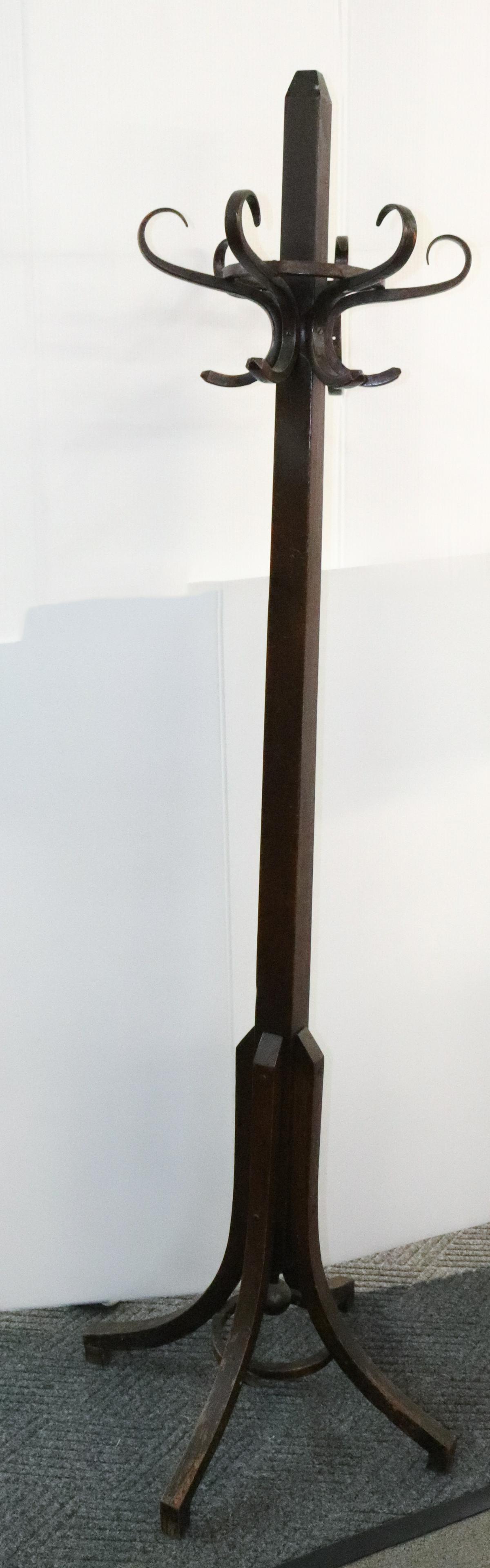 ANTIQUE WOODEN CLOTHES TREE (1 of 3)