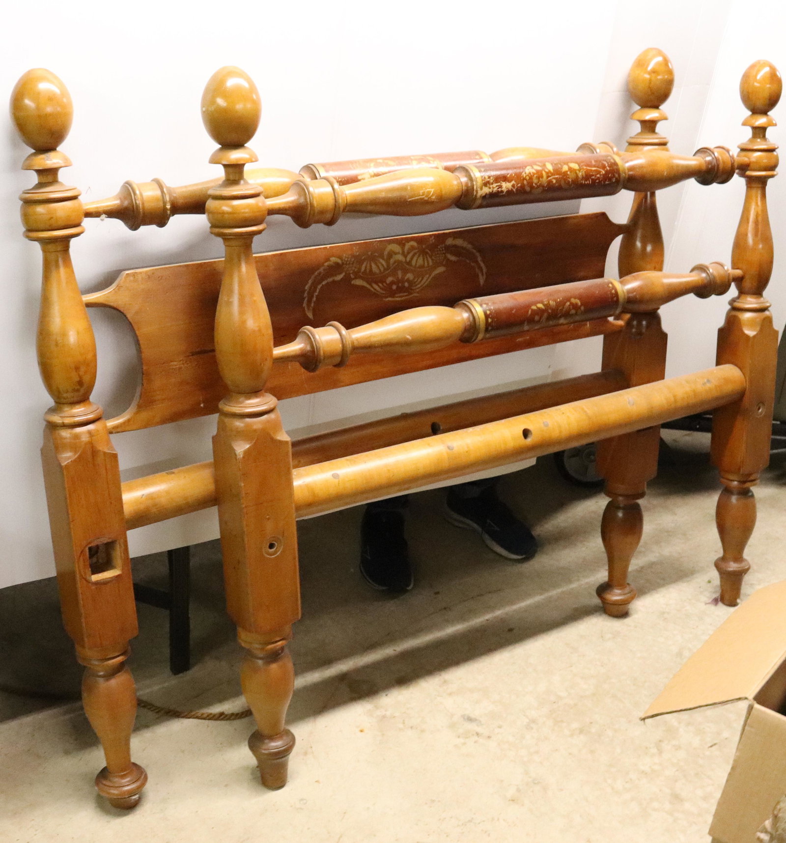 ANTIQUE MAPLE ROPE BED (1 of 3)