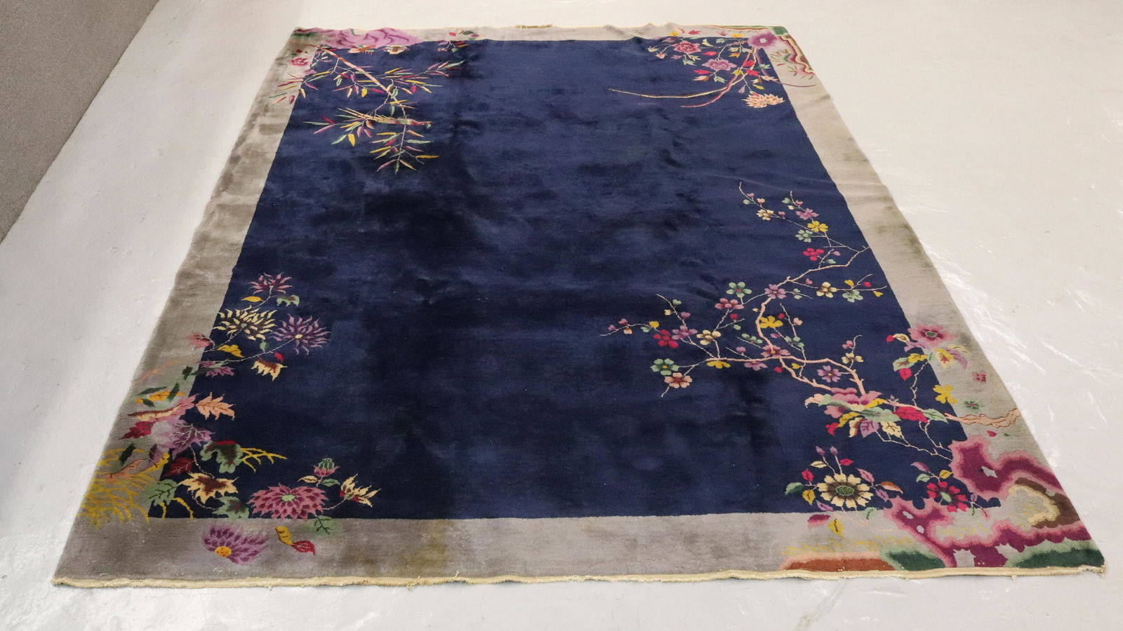 CHINESE ORIENTAL RUG (1 of 7)