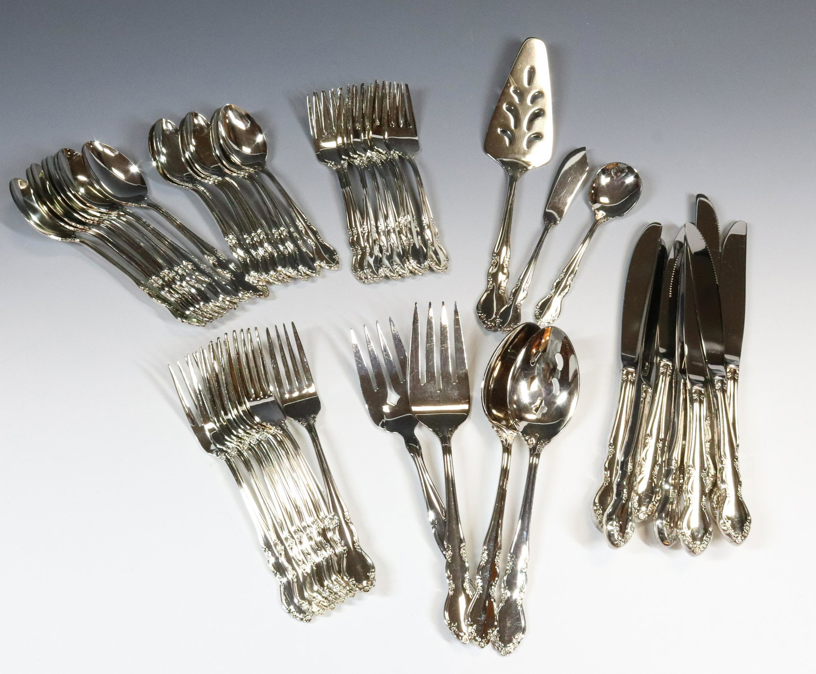 TOWLE SILVERPLATE SERVICE FOR EIGHT (1 of 3)