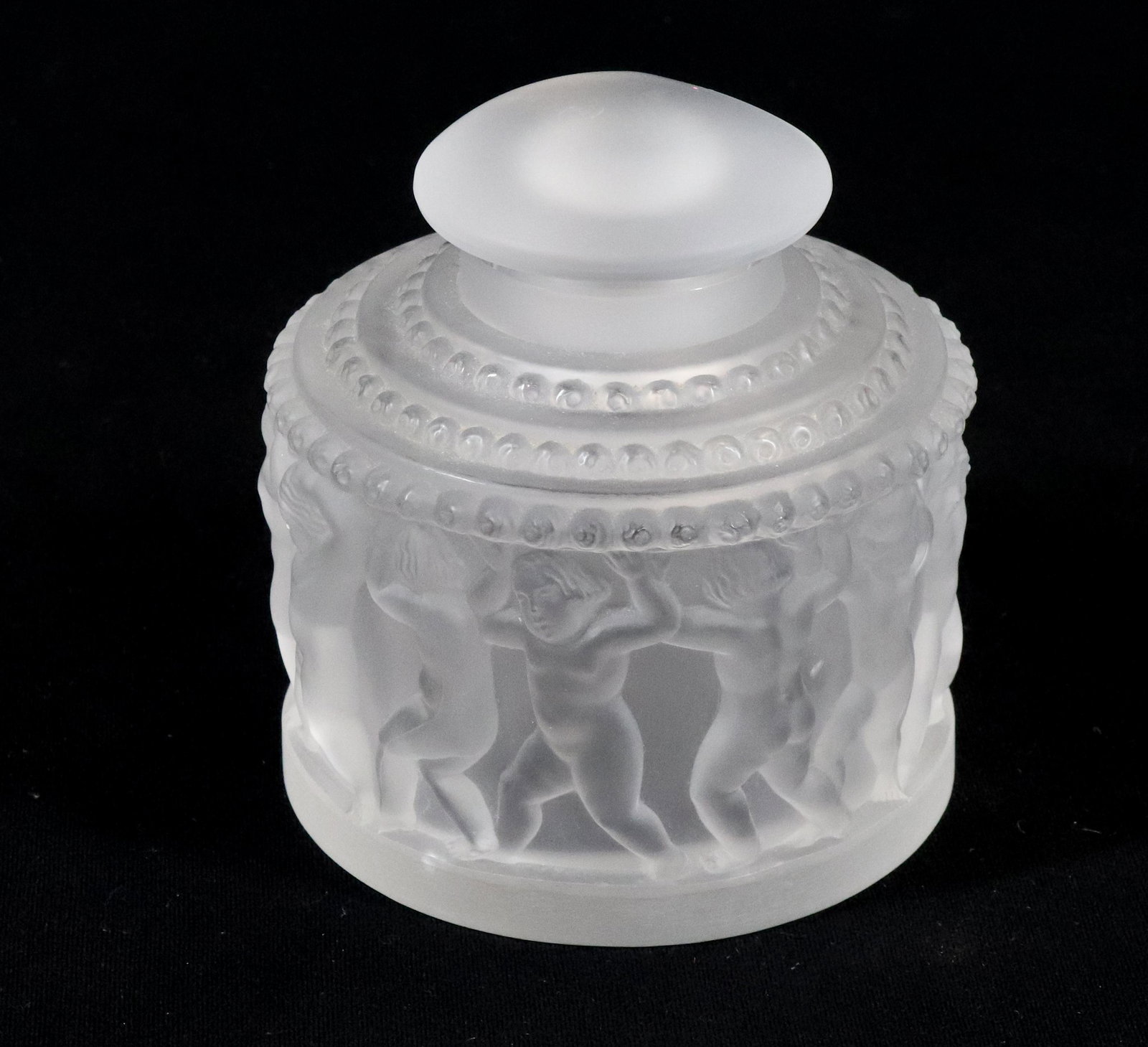 LALIQUE LES ENFANTS COLOGNE BOTTLE (1 of 7)