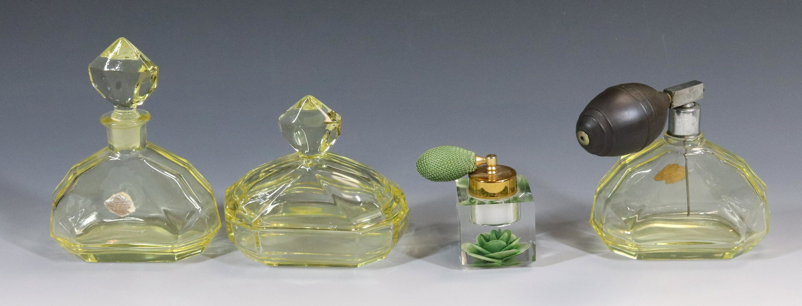 (4) VON STREIT STOLZ GLASS PERFUME SET (1 of 6)