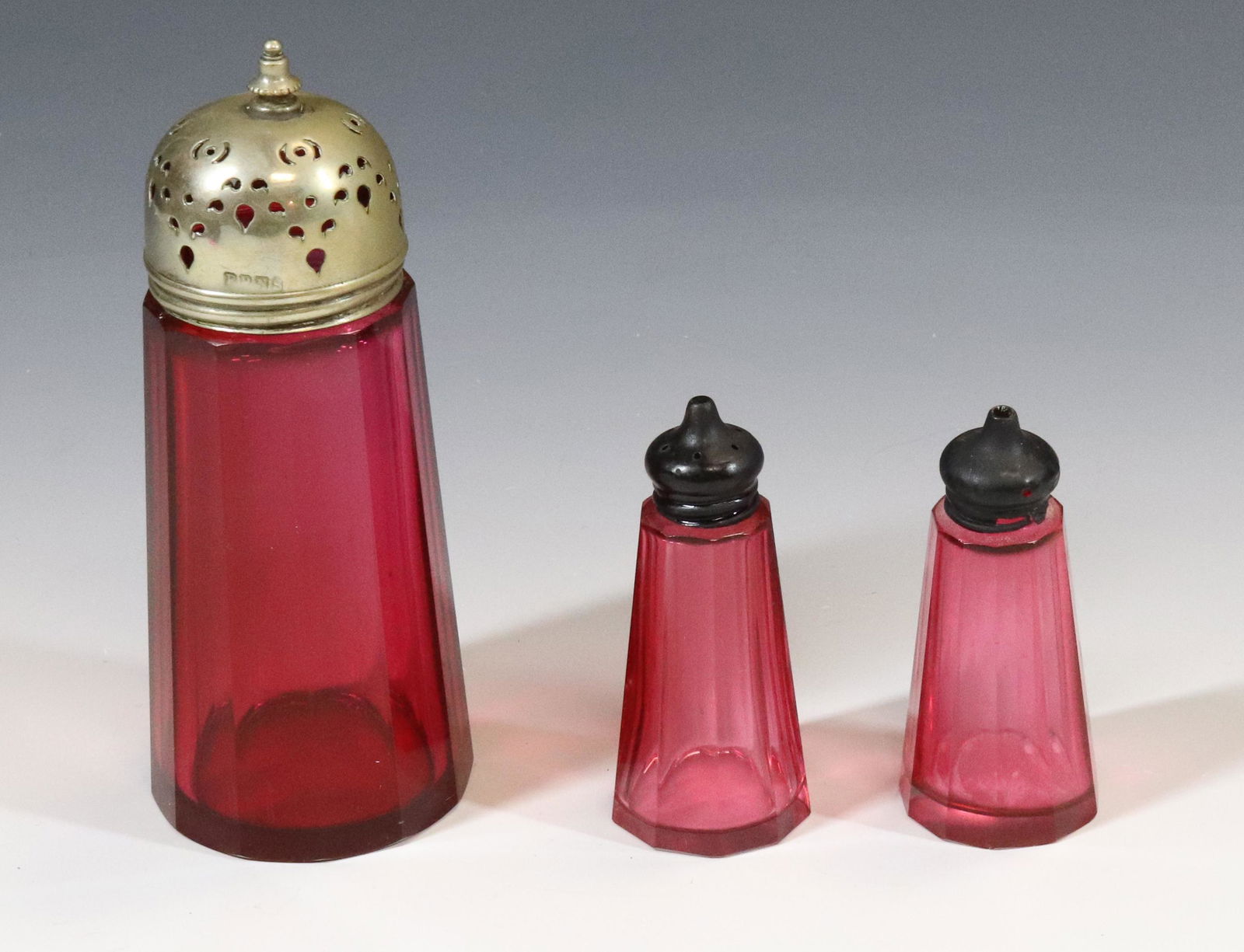 ENGLISH CRANBERRY SHAKERS (1 of 5)