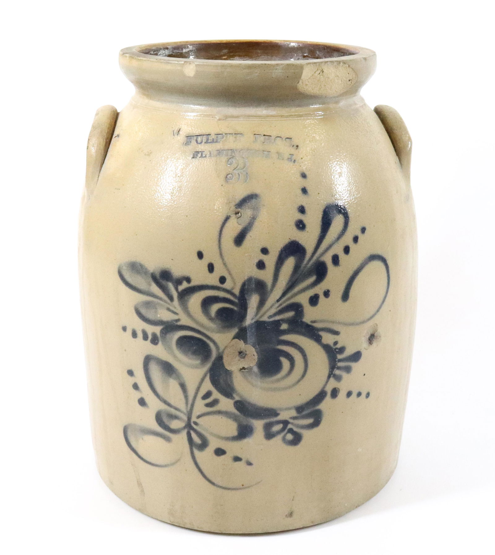 BLUE DECORATED STONEWARE CROCK (0009) on Feb 03, 2023 Hartzell's