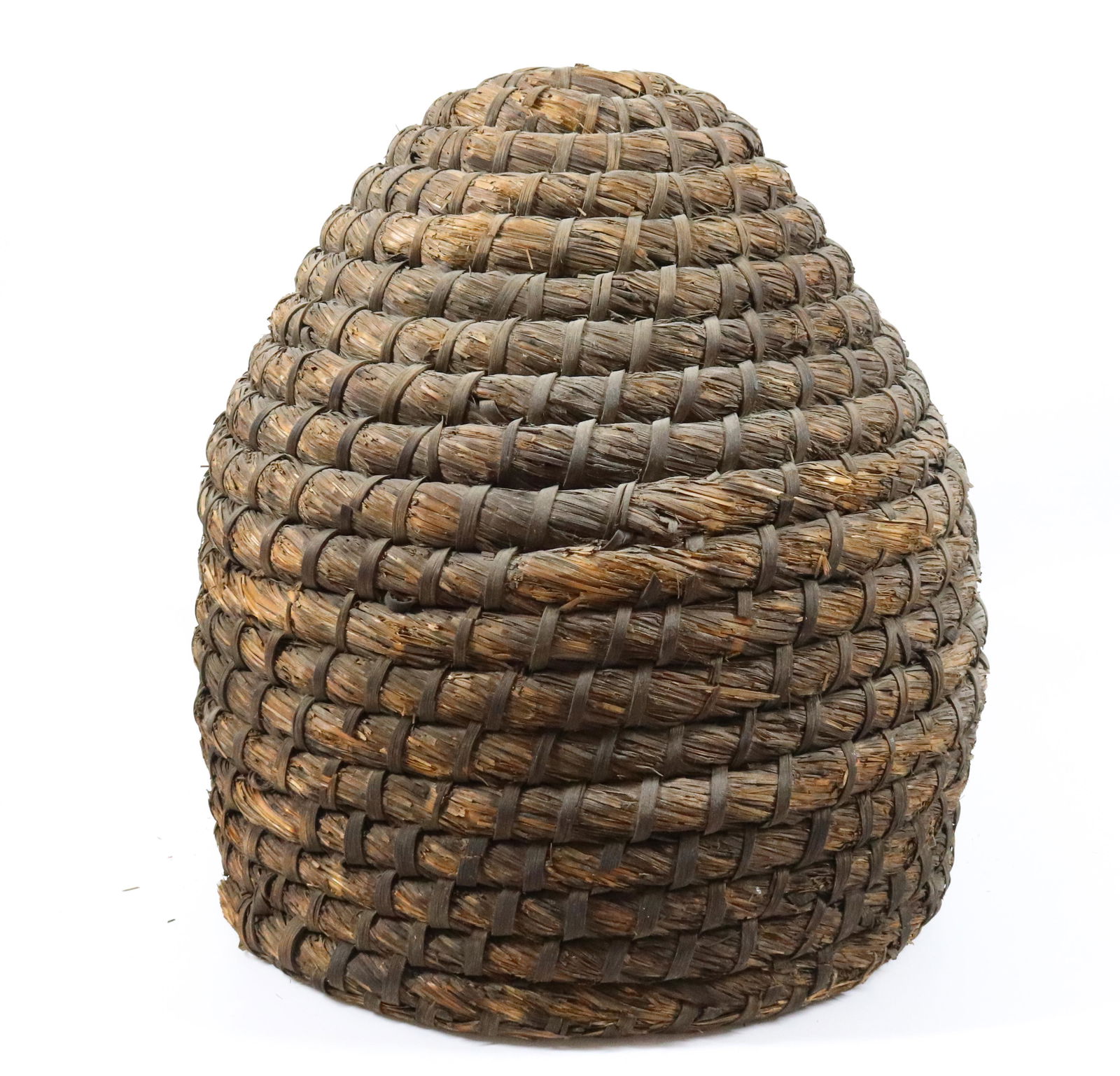ANTIQUE BEE SKEP (1 of 5)