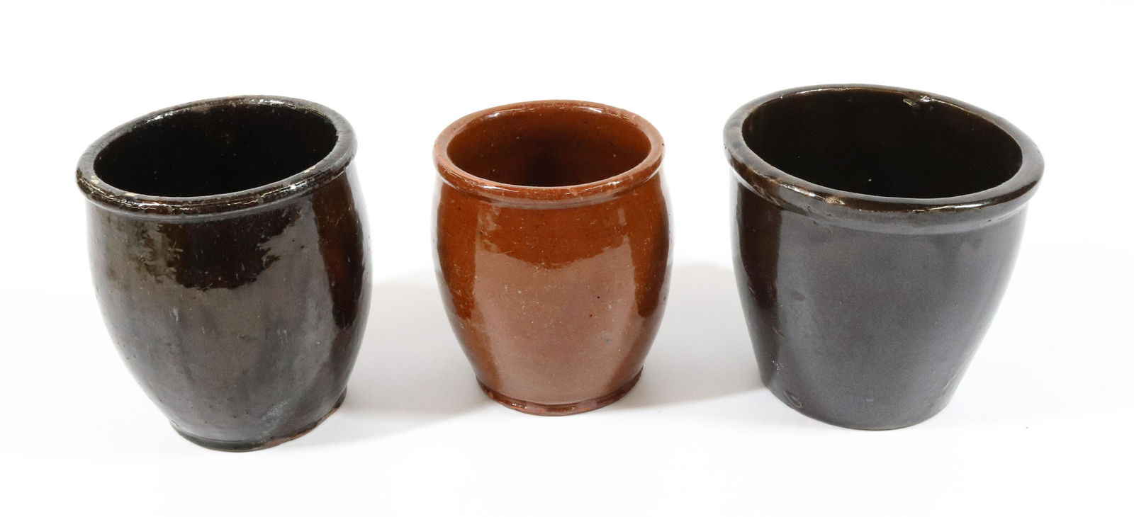 LOT OF REDWARE POTTERY CROCKS (1 of 4)