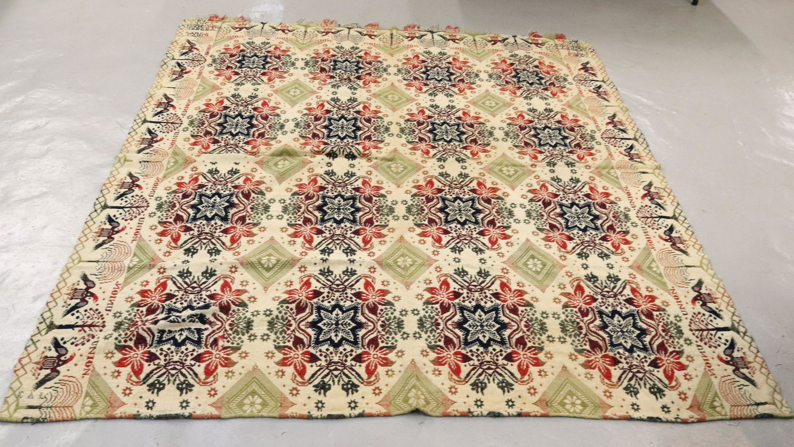 EARLY NEW JERSEY COVERLET (1 of 8)