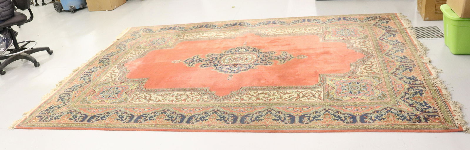 VINTAGE ORIENTAL RUG (1 of 4)
