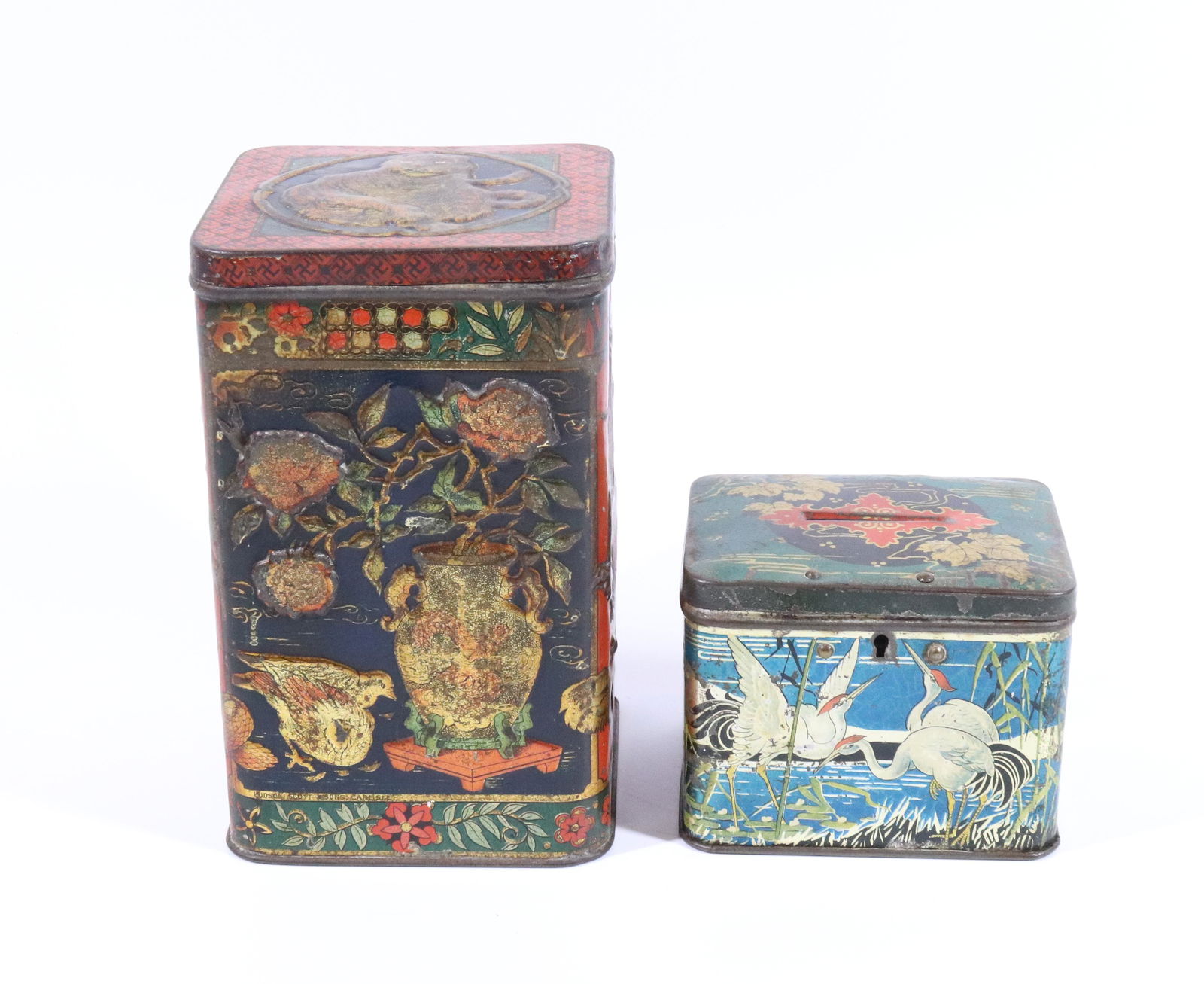 (2) ANTIQUE BISCUIT TINS (1 of 6)