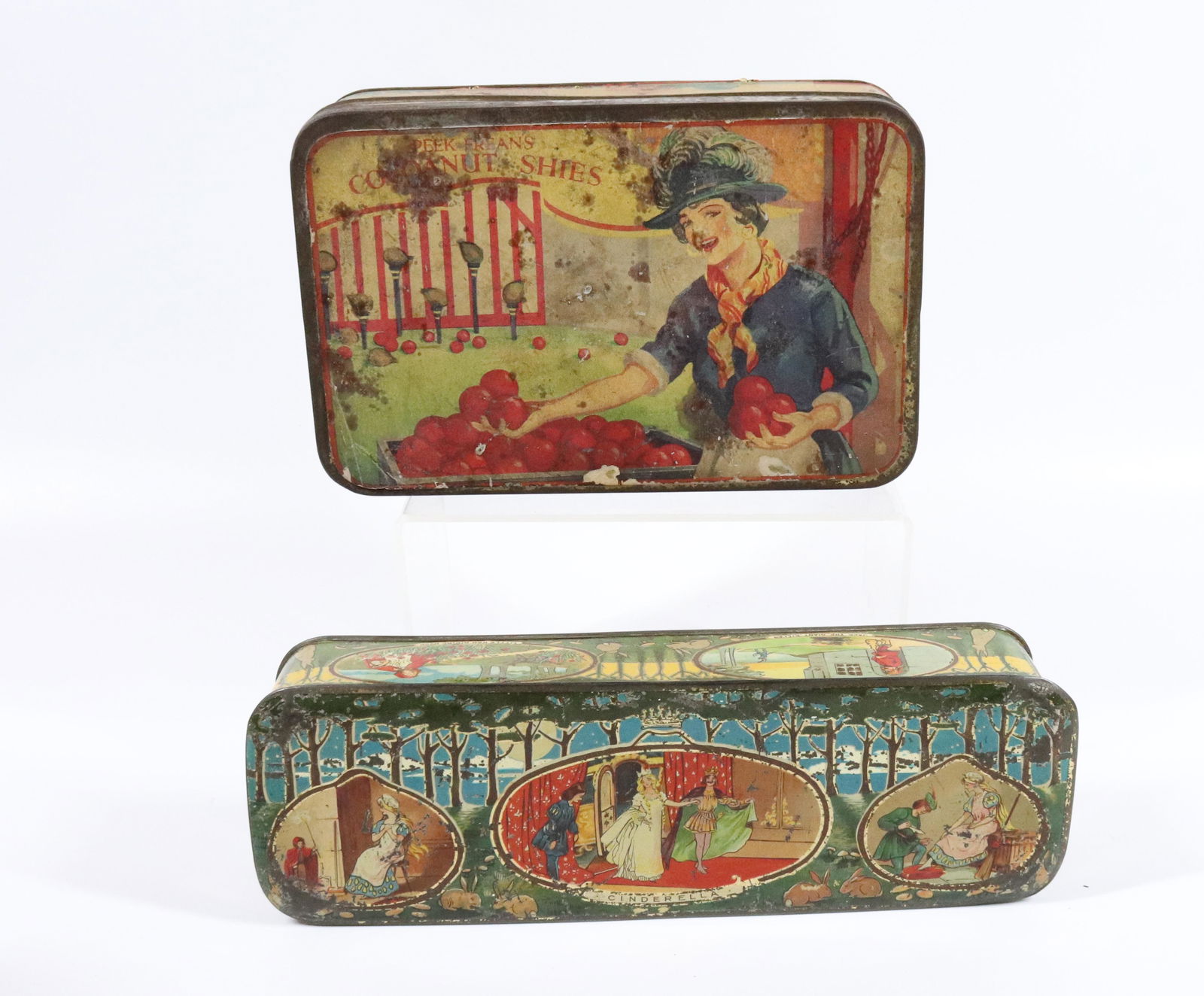 (2) ANTIQUE BISCUIT TINS (1 of 7)