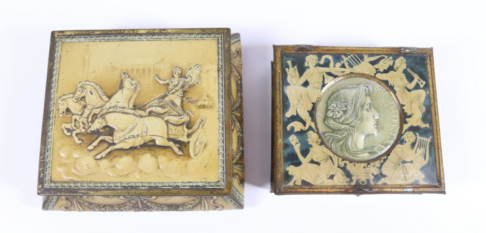 (2) ANTIQUE BISCUIT TINS (1 of 6)