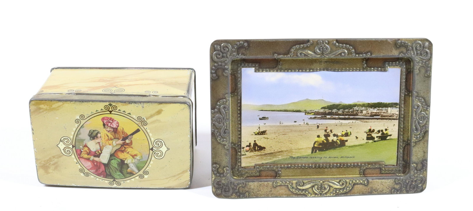 (2) ANTIQUE BISCUIT TINS (1 of 6)