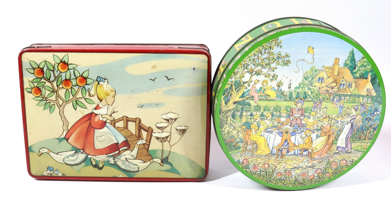 (2) ANTIQUE BISCUIT TINS (1 of 4)