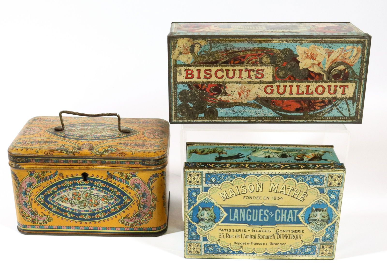(3) ANTIQUE BISCUIT TINS (1 of 6)