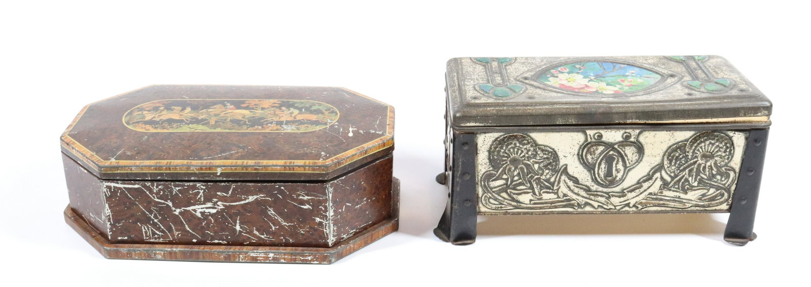 (2) ANTIQUE BISCUIT TINS: HUNTLEY & PALMERS AND CARR. & CO. - 9" AND 8" UPDATED 2023 Terms for Purchasing and Shipping of Auction Items. Please read carefully before bidding. All payments for purchases will be made through Liv