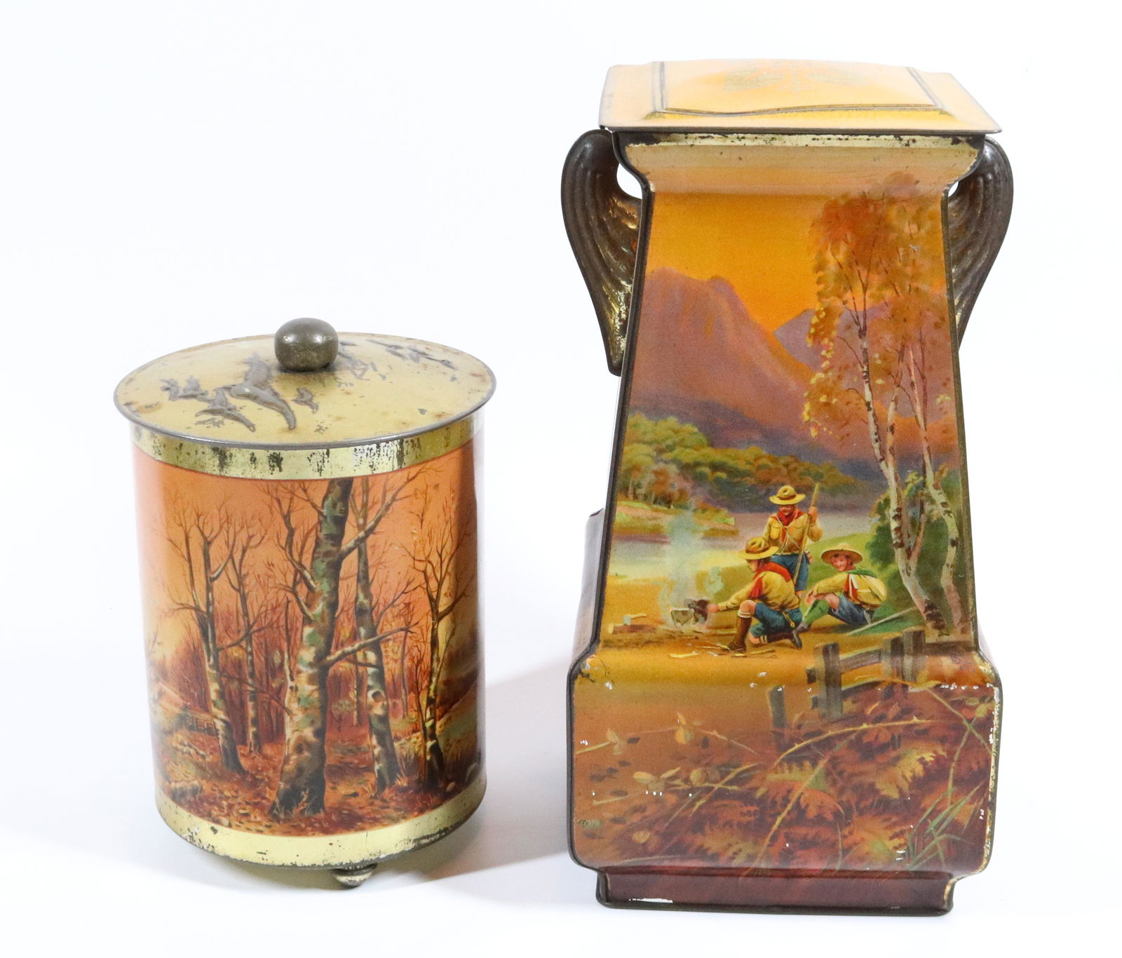 (2) ANTIQUE BISCUIT TINS (1 of 4)