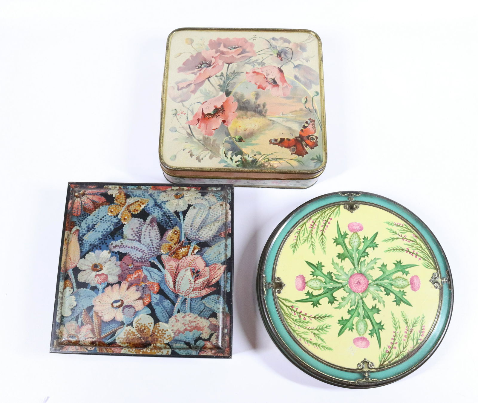 (3) ANTIQUE BISCUIT TINS (1 of 5)