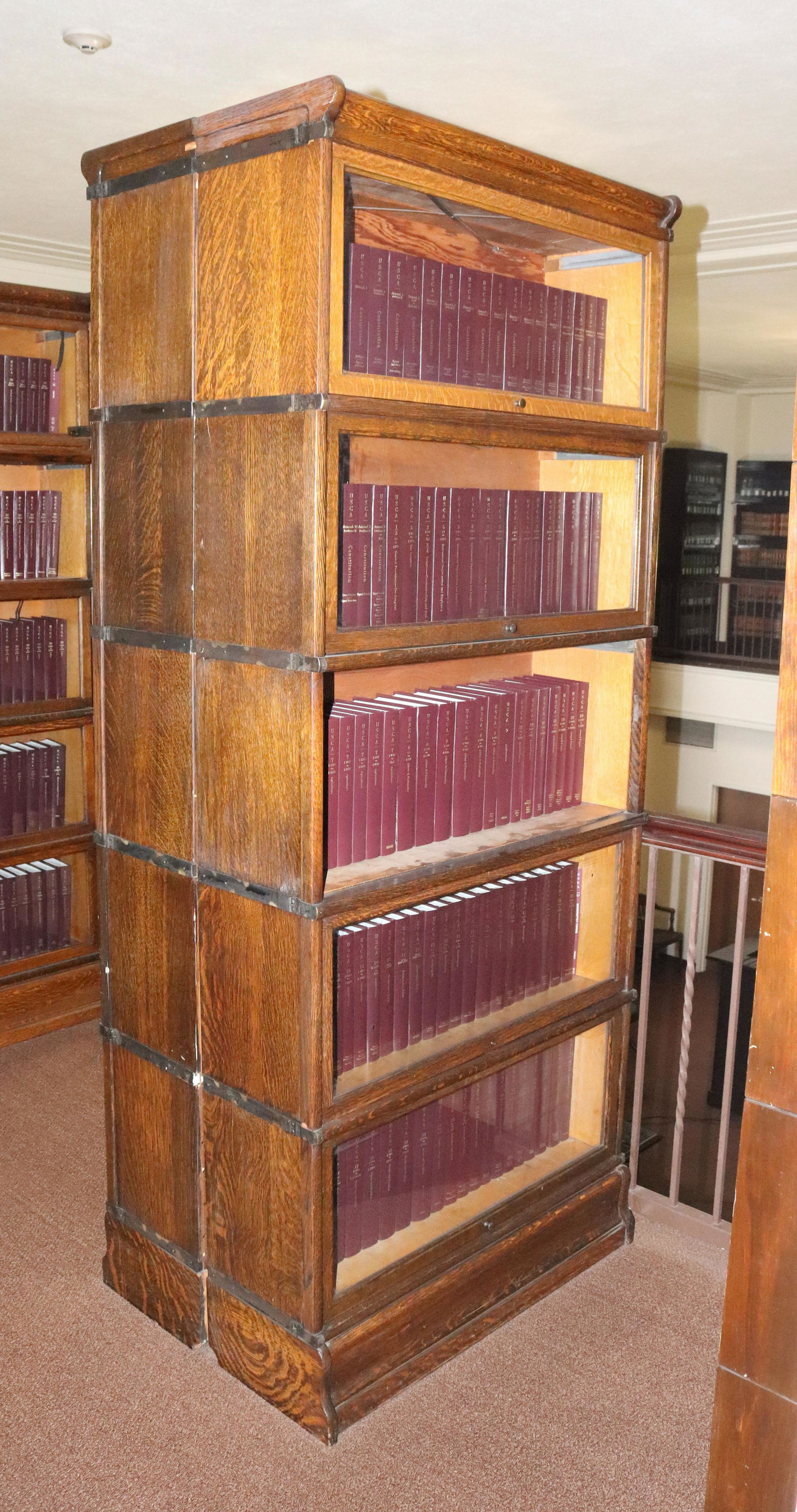 GLOBE WERNICKE BOOKCASE (1 of 3)