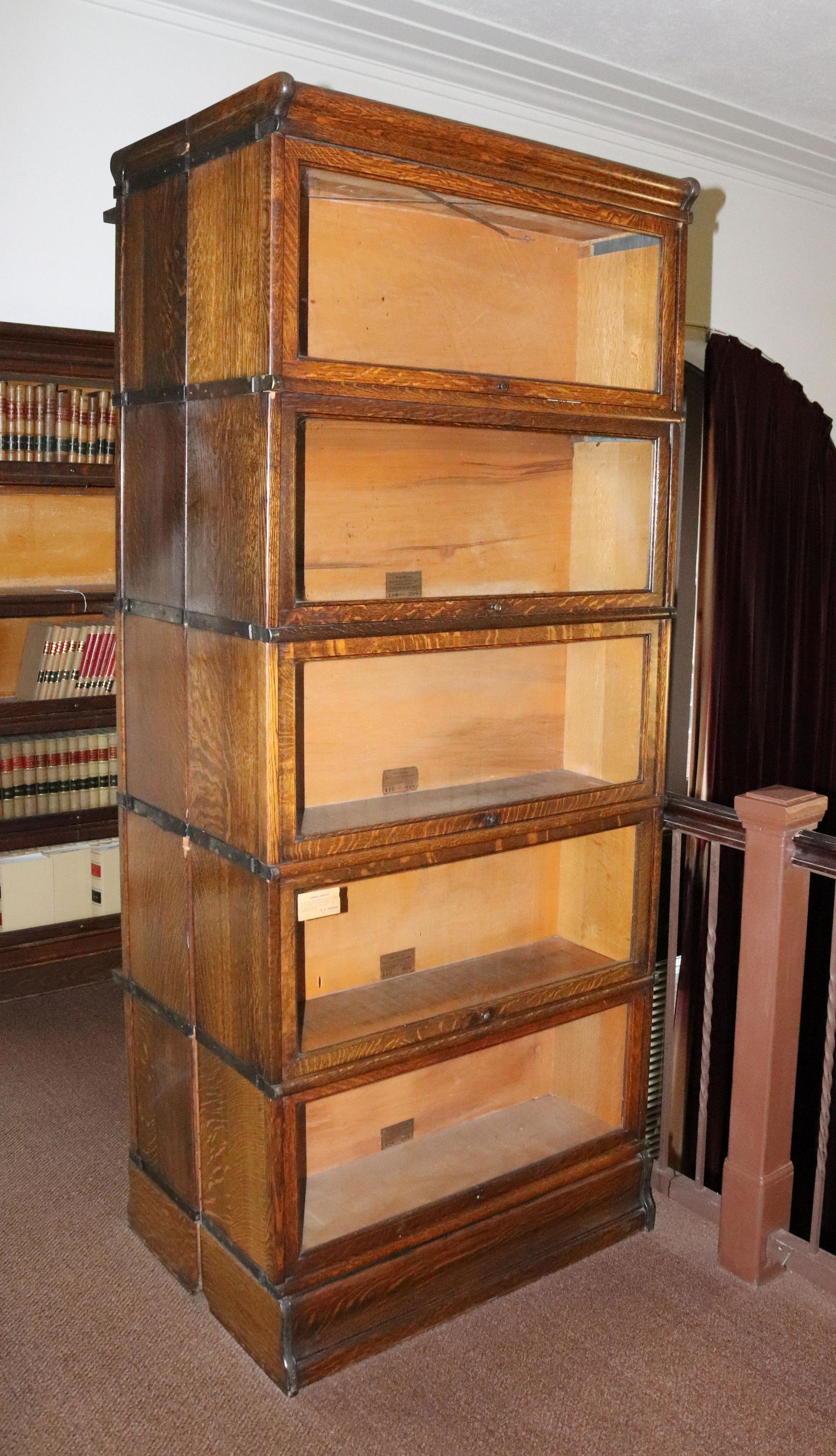 GLOBE WERNICKE BOOKCASE (1 of 2)