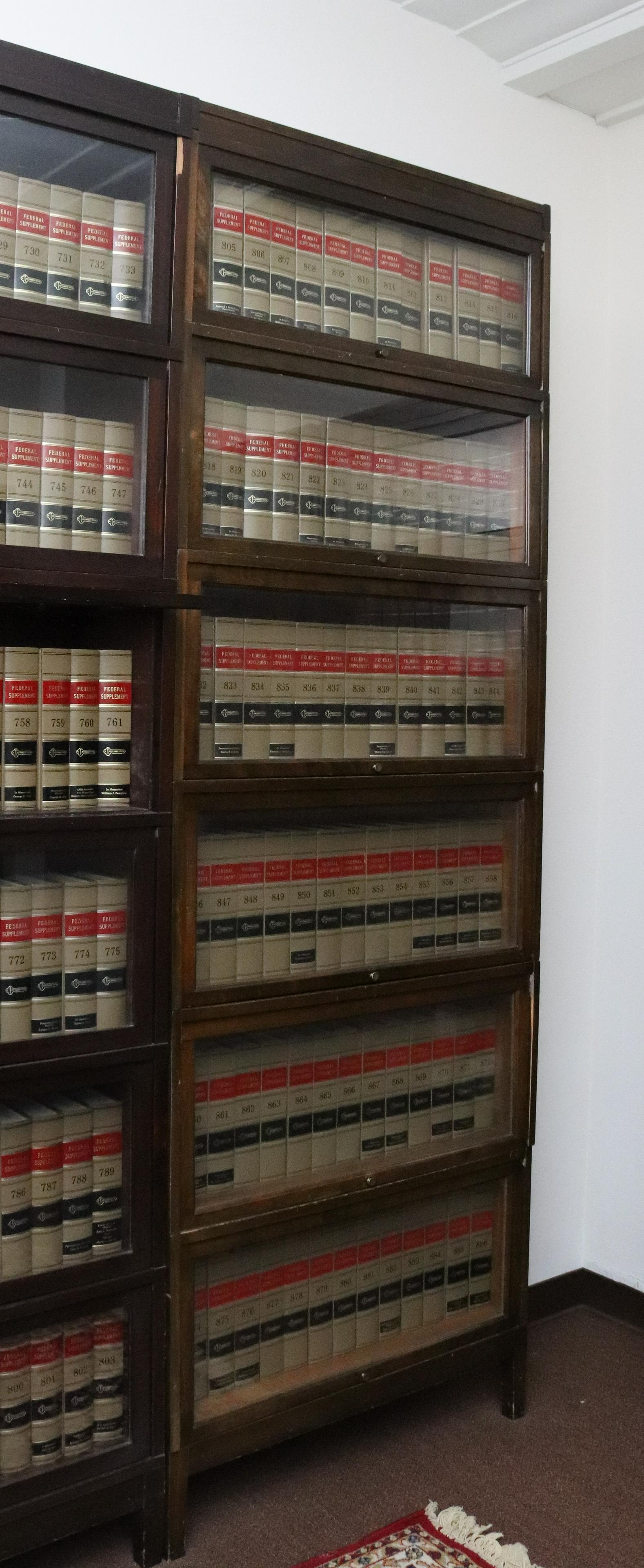 SHAW WALKER BOOKCASE (1 of 2)