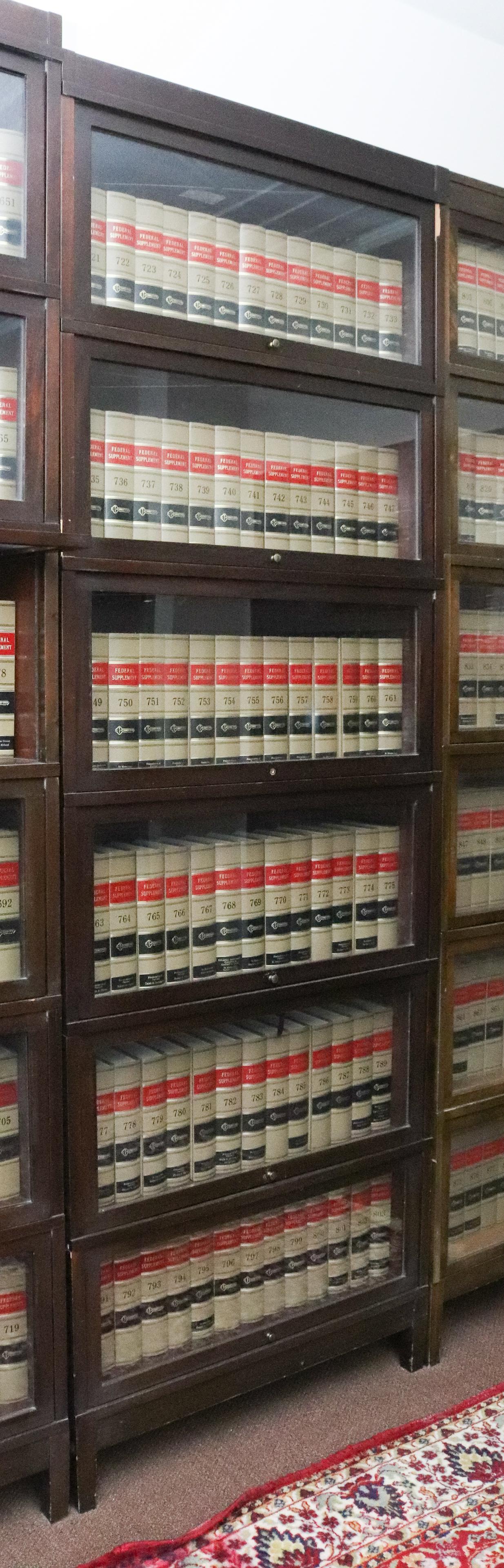 GLOBE WERNICKE BOOKCASE (1 of 5)